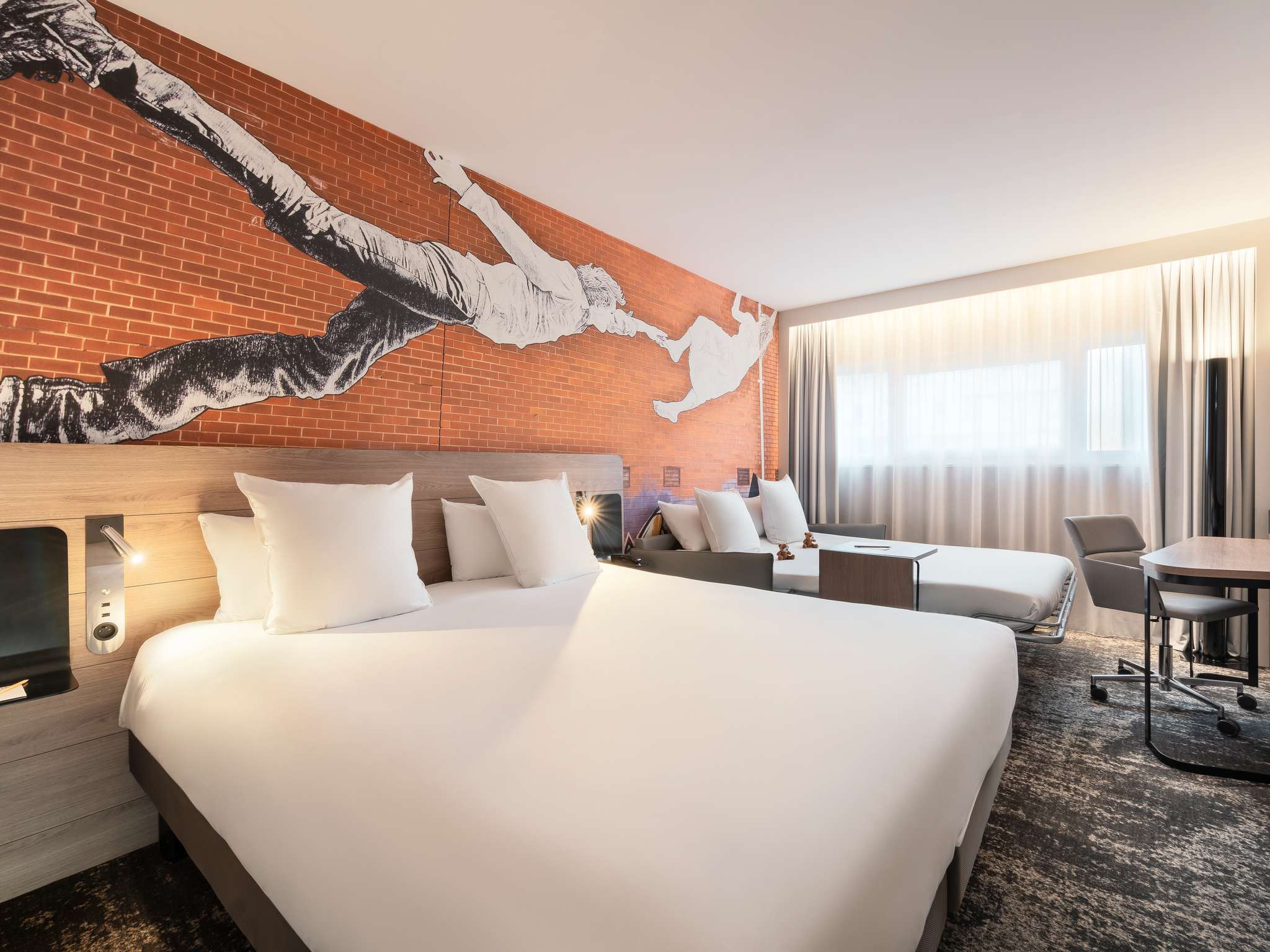 Double Executive King Bed