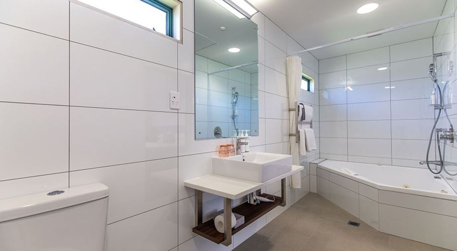 Double Superior King Bed