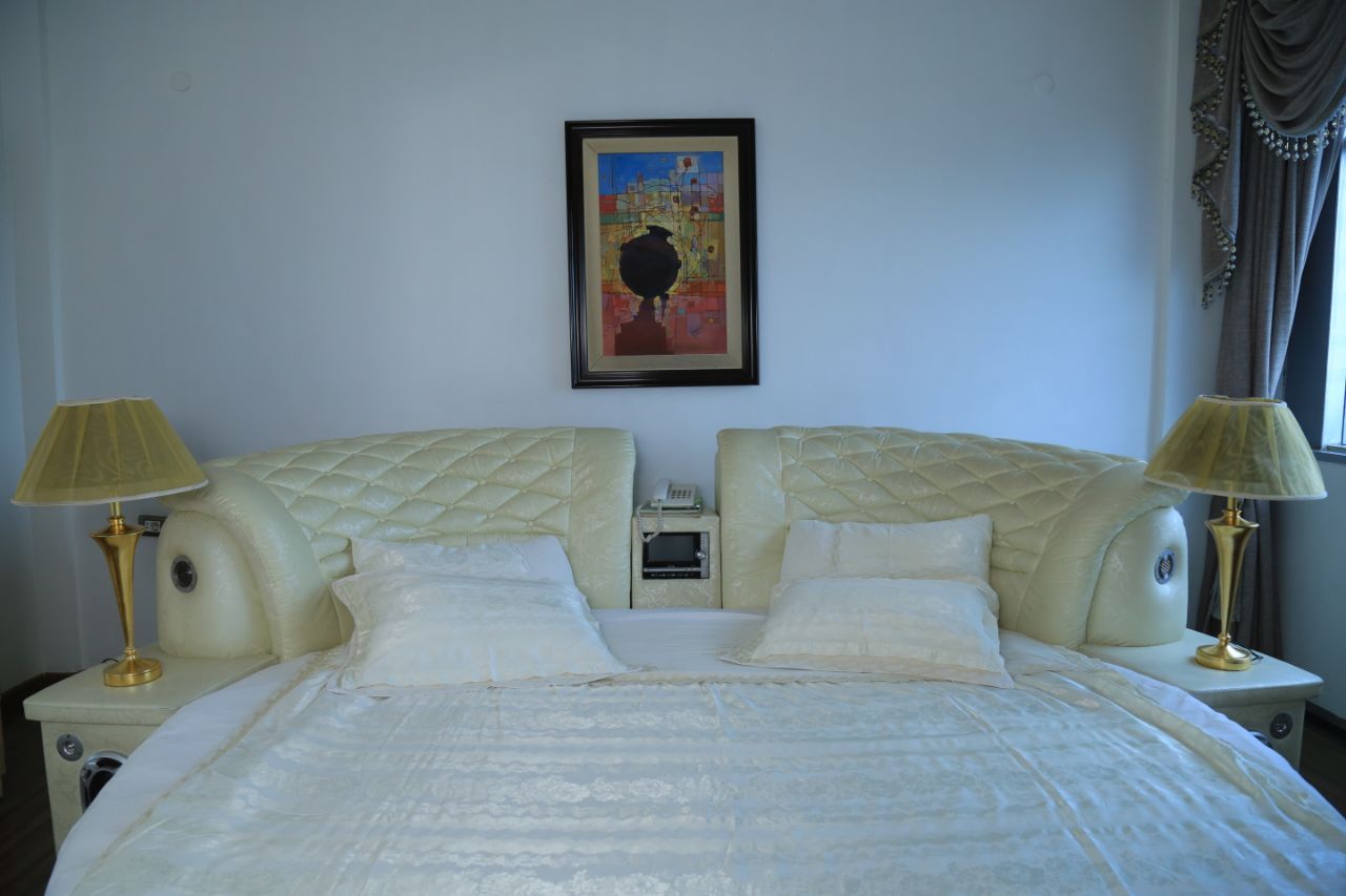 Junior Suite with Views