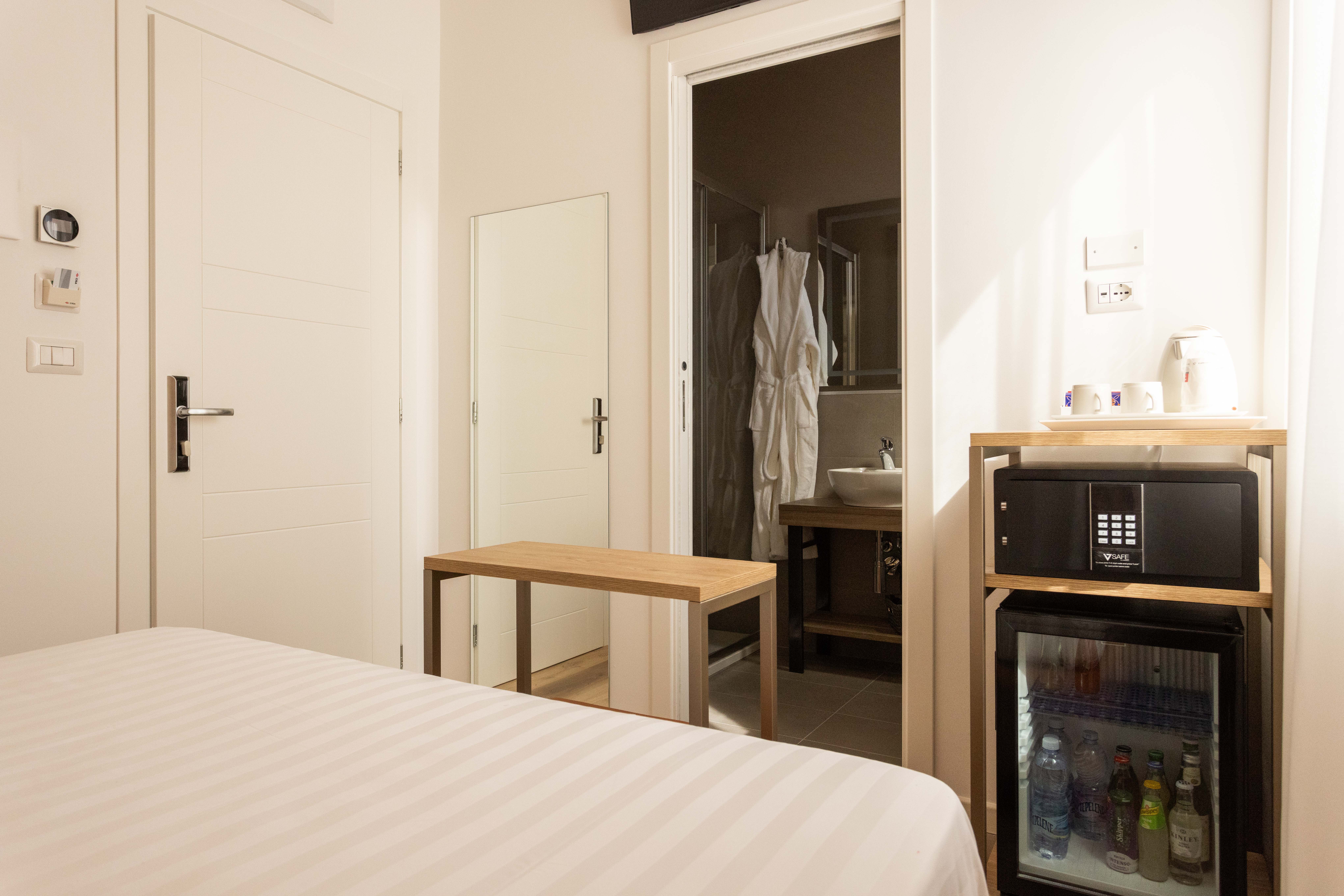 Double or Twin Standard