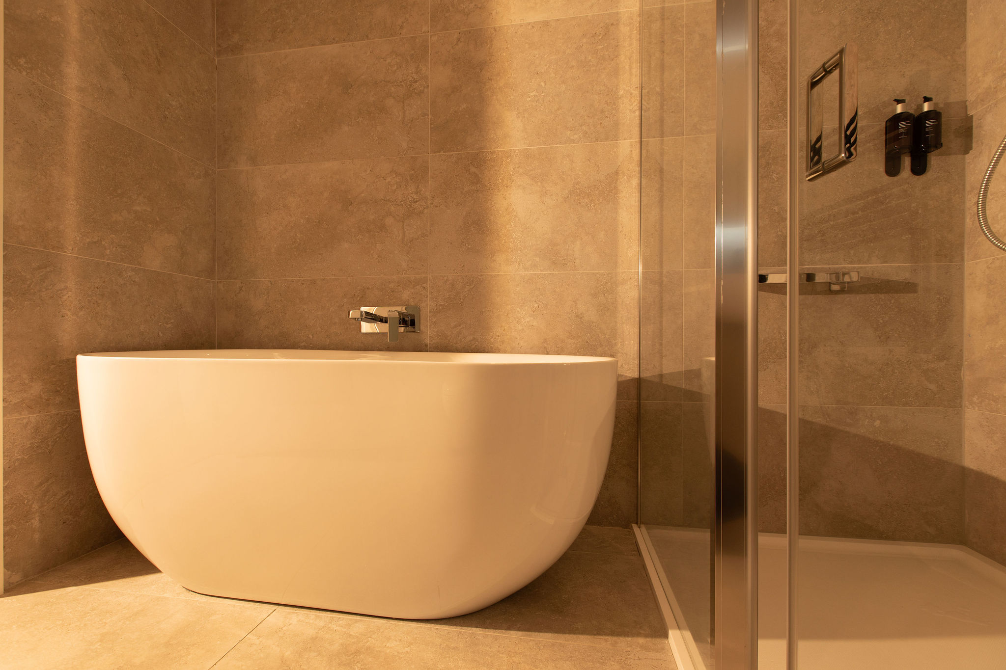 Suite Classic King Bed