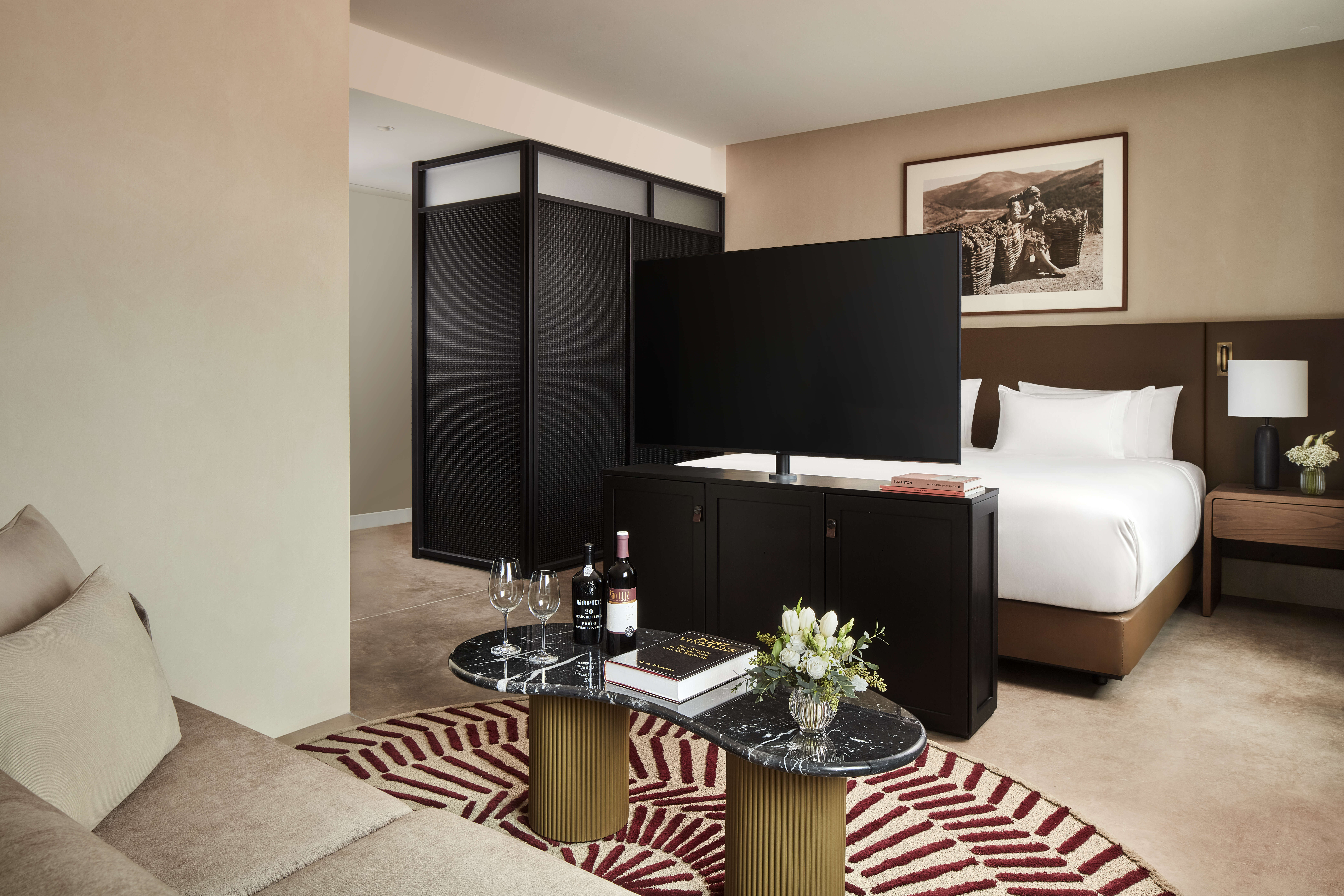 Junior Suite with Views