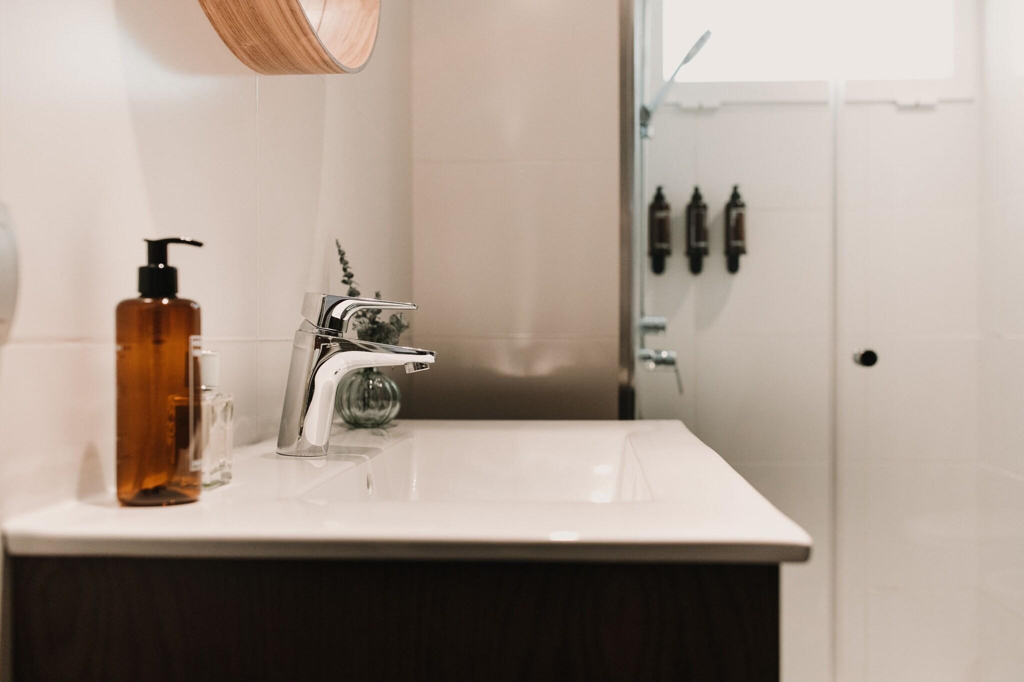 Double Queen Size Bed