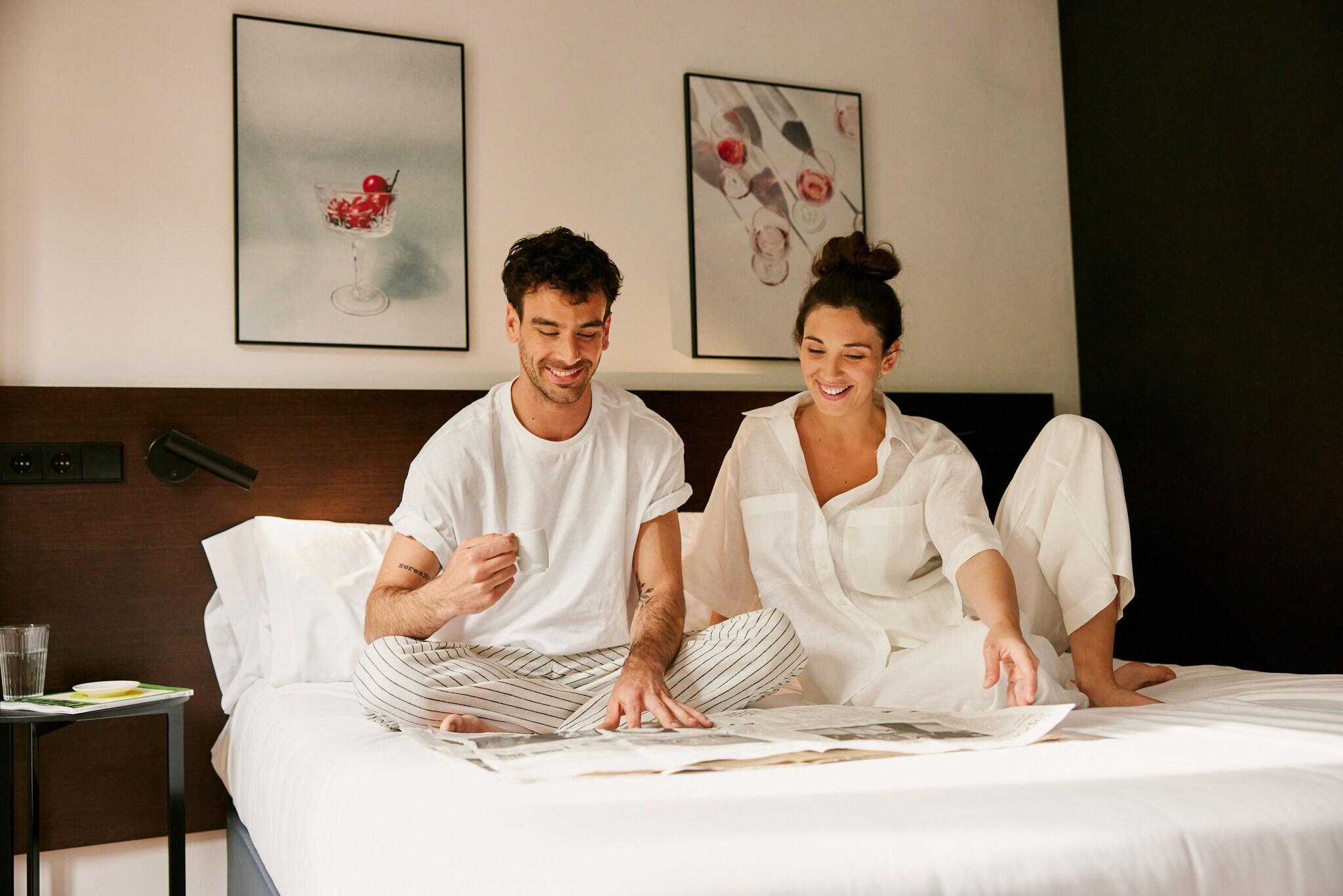 Double Queen Size Bed