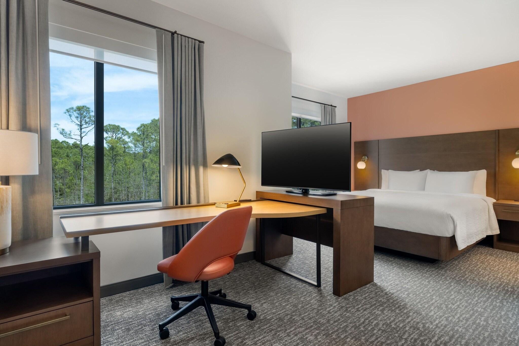 Studio King Size Bed