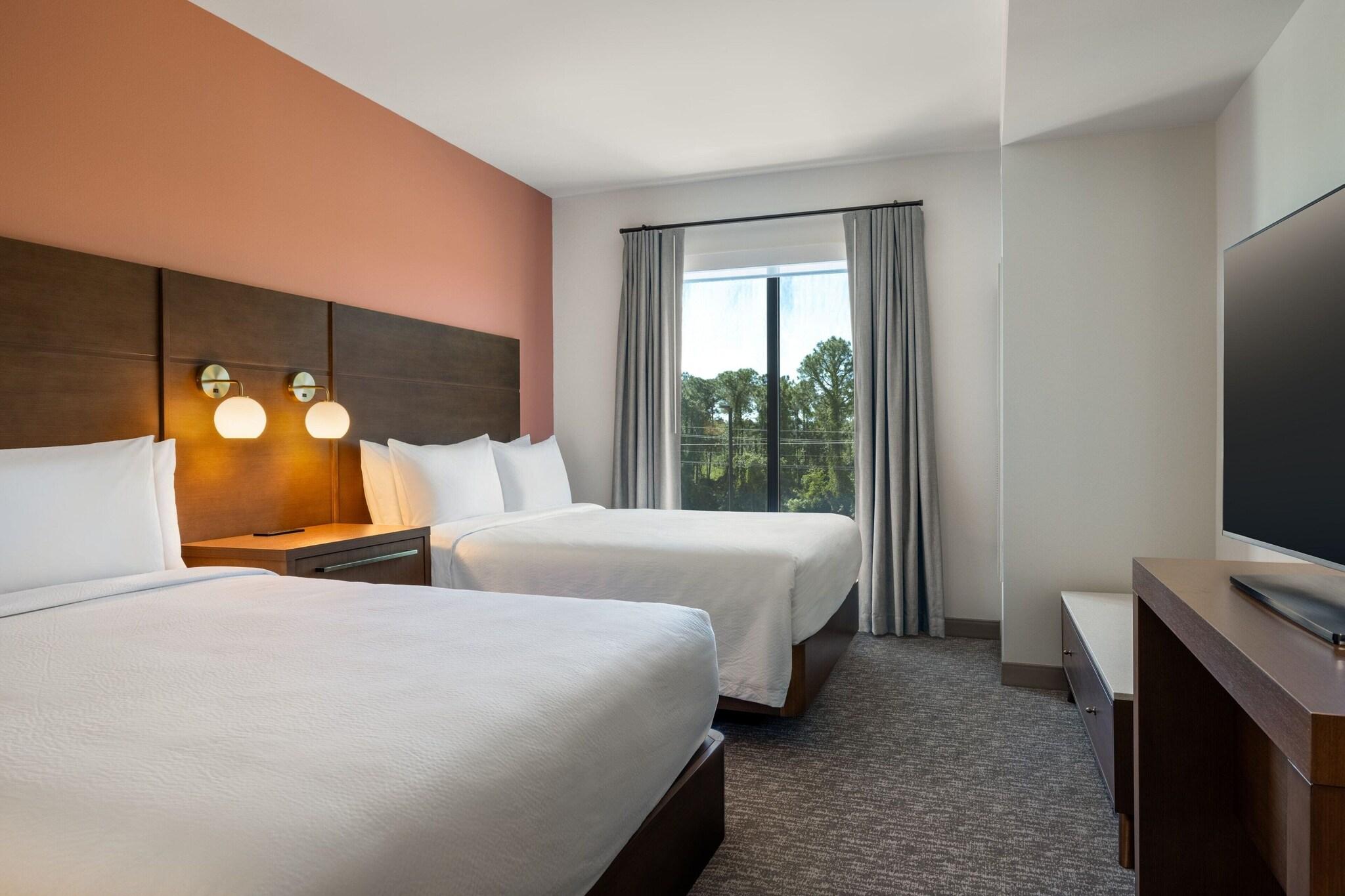 Suite Two Bedrooms Accessible