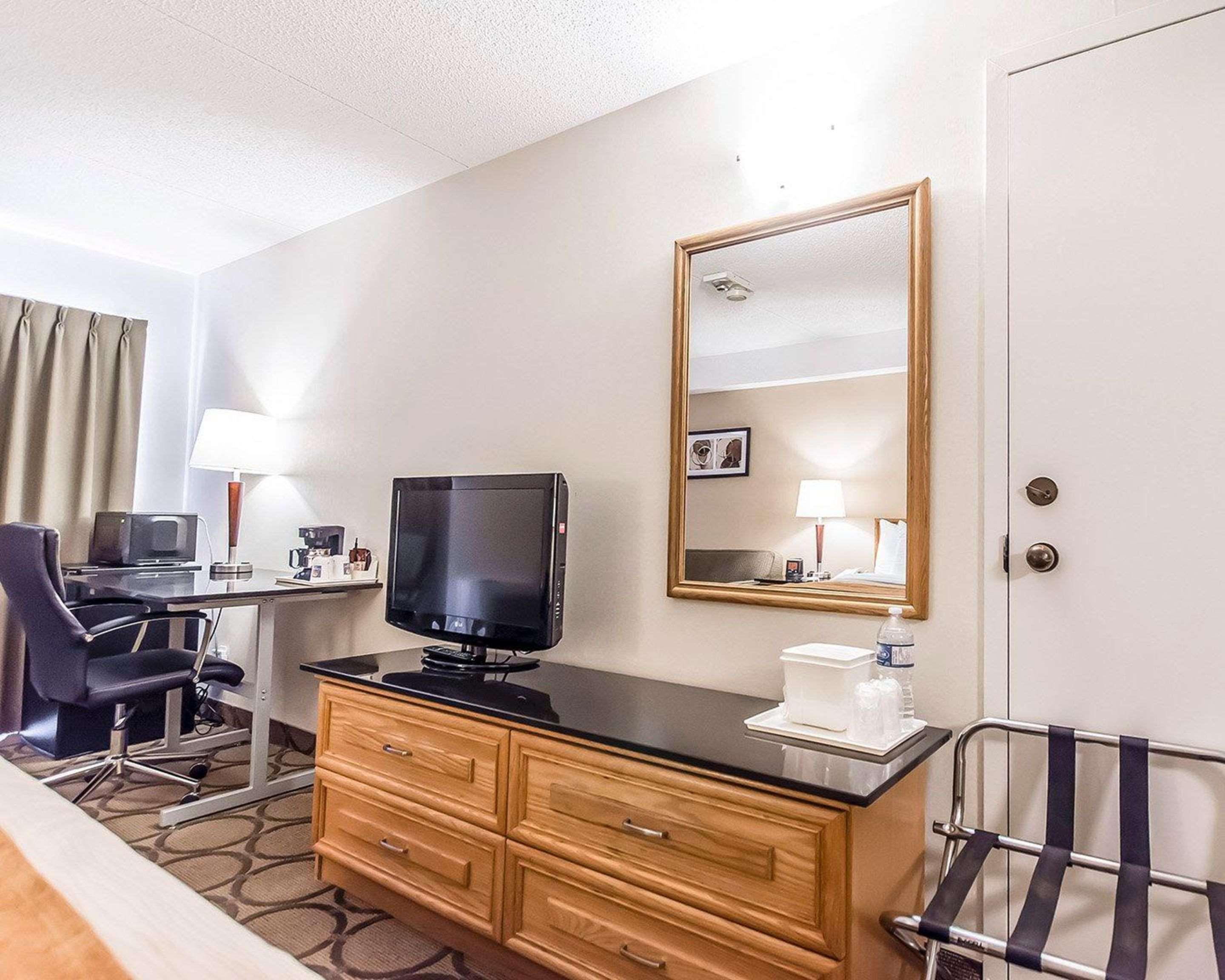 Double Business King Bed