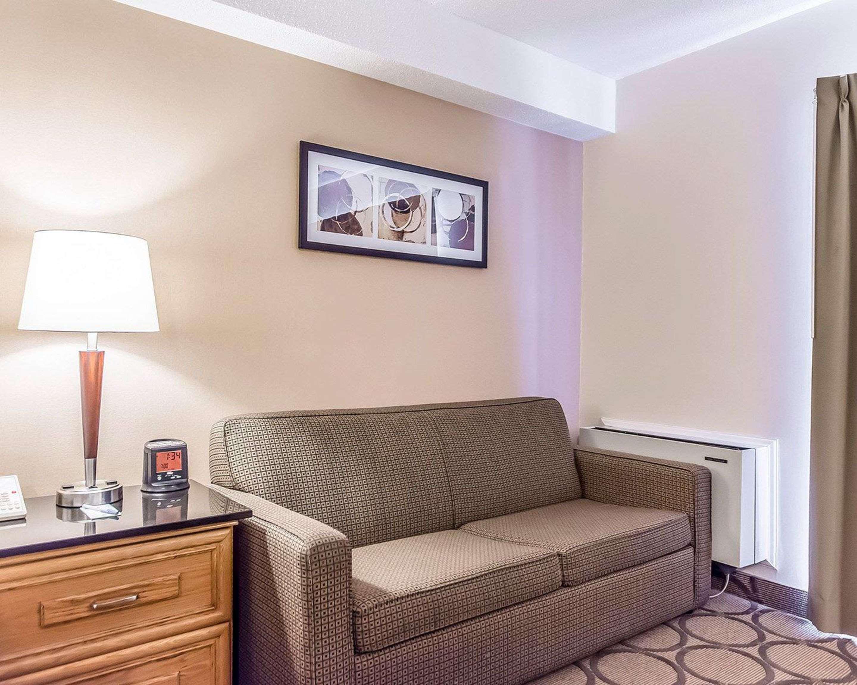 Double Business King Bed