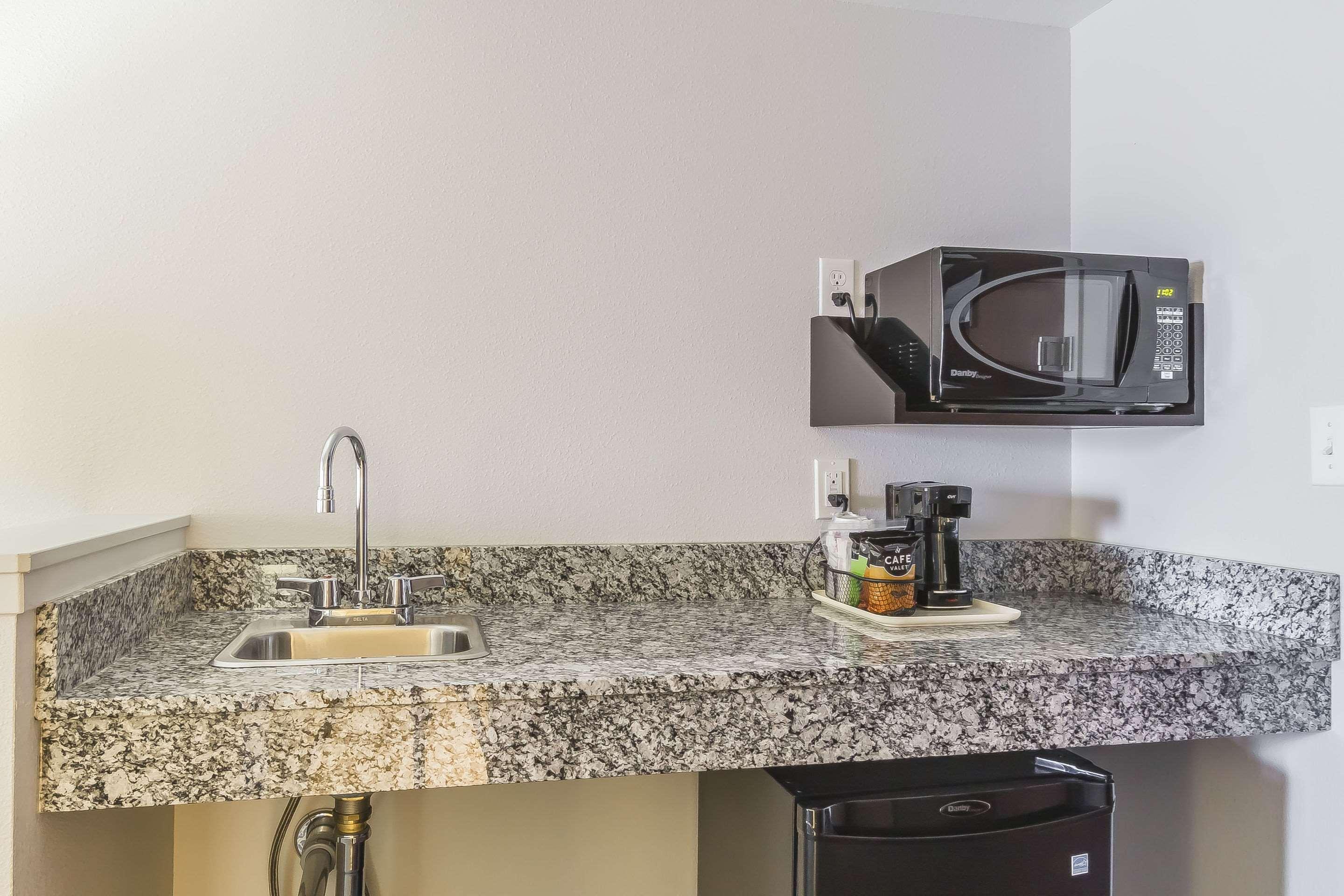 Double Two Queen Beds