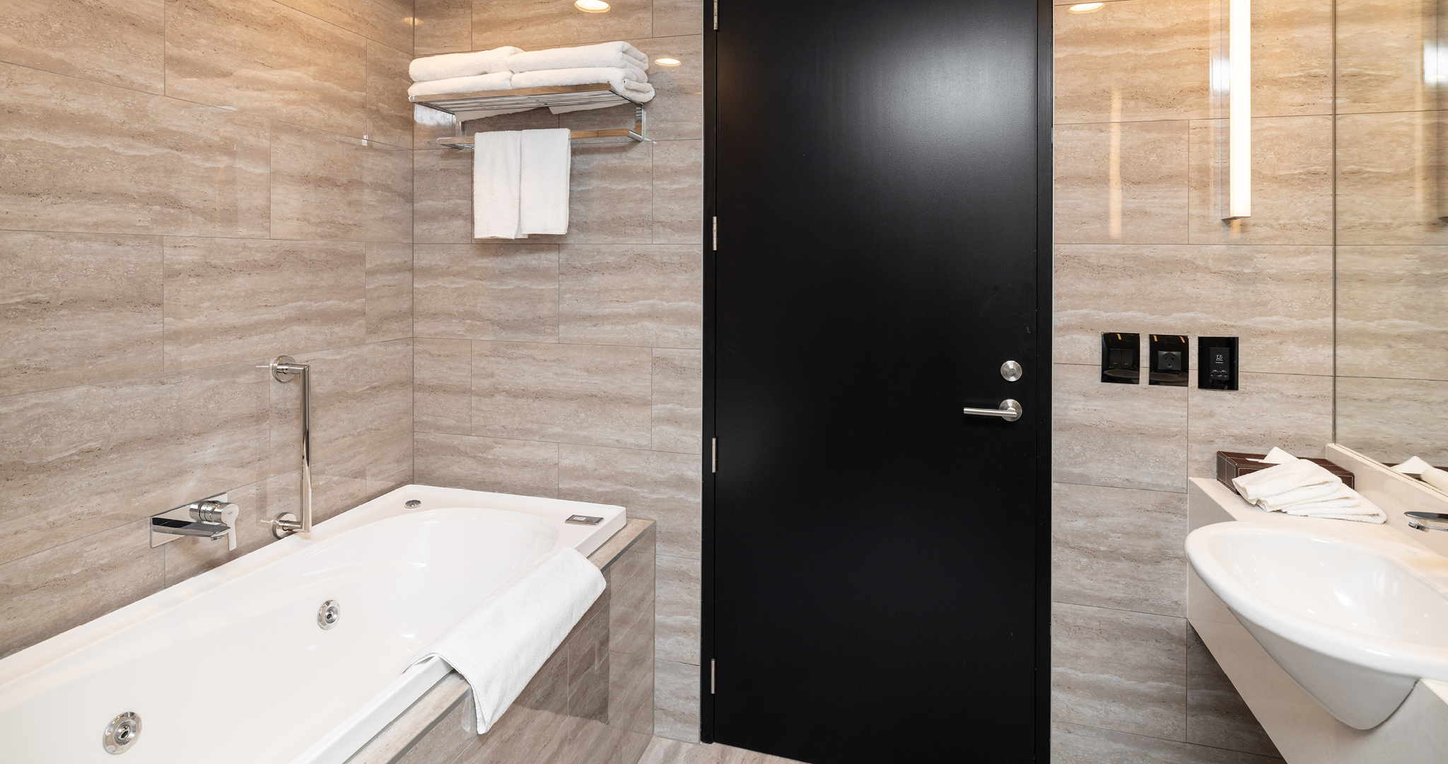 Suite Premium King Bed