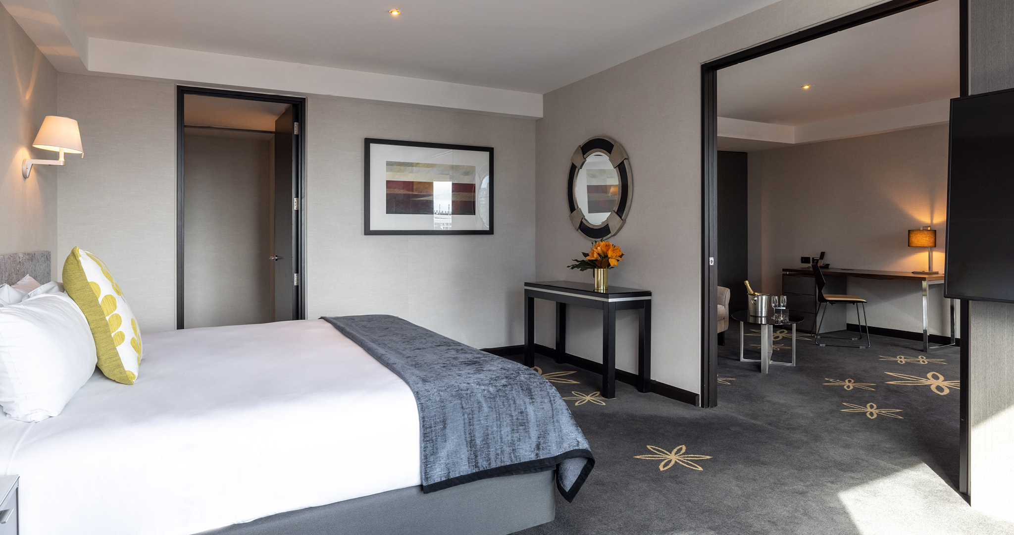 Suite Premium King Bed