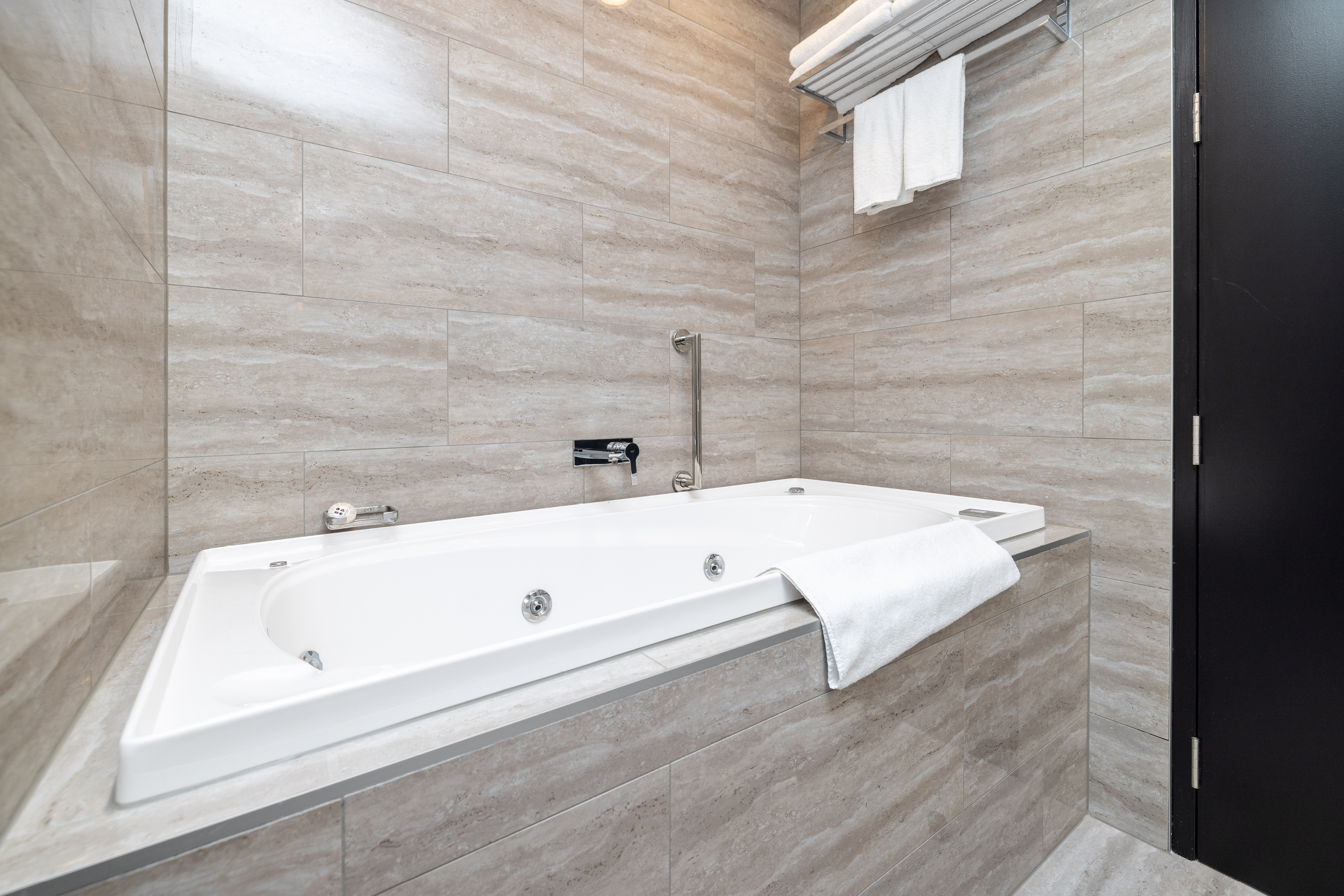 Suite Premium King Bed