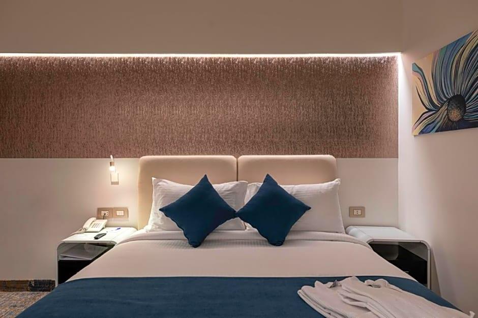 Double Accessible with Views