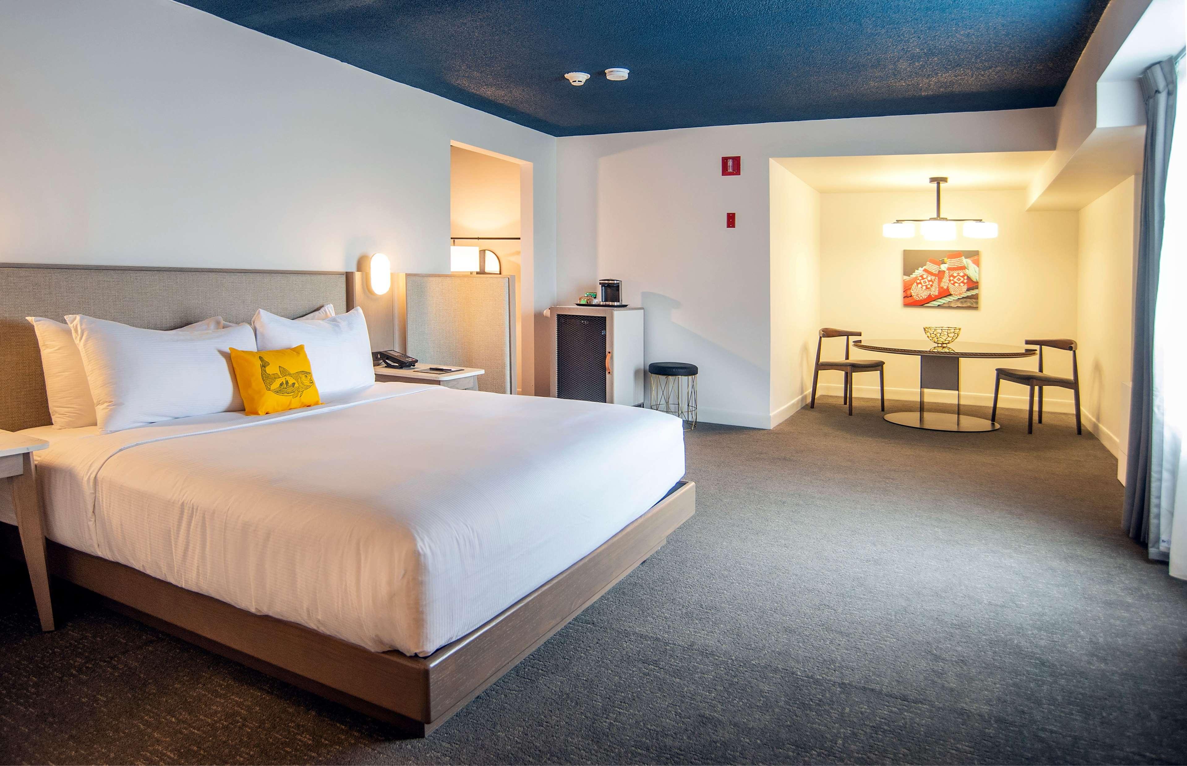 Double King Size Bed