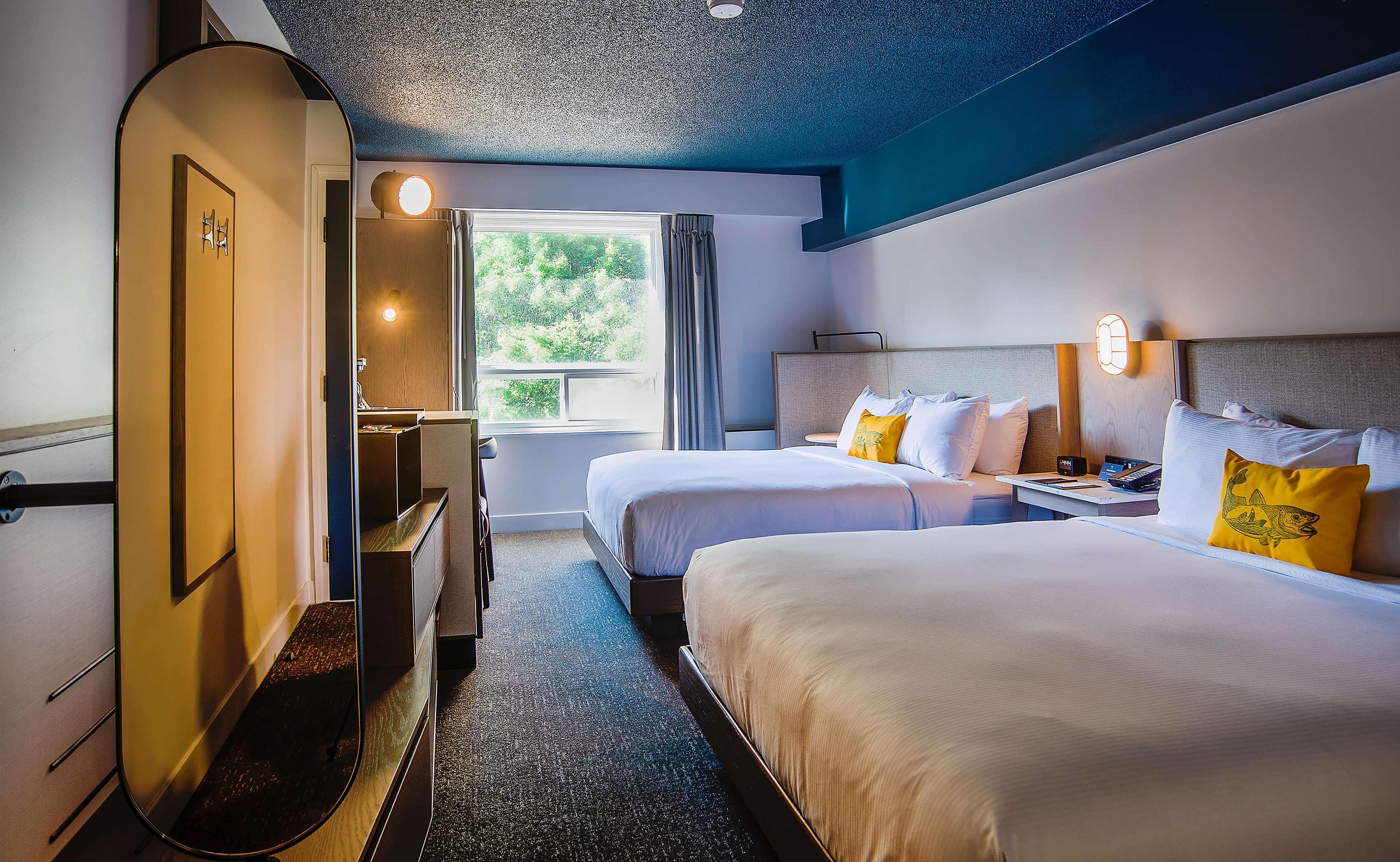 Double Two Queen Beds