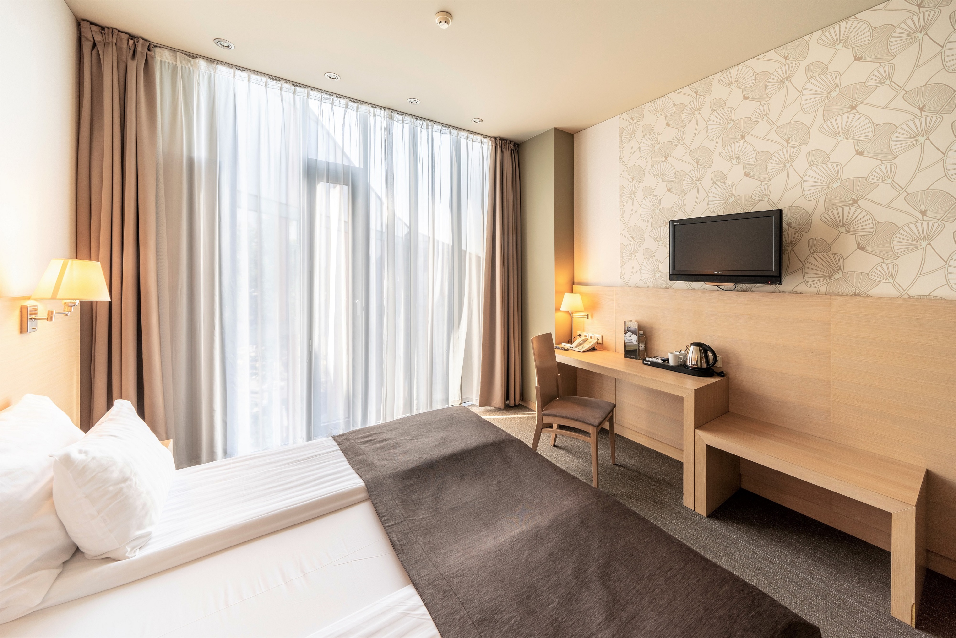 Double or Twin Standard