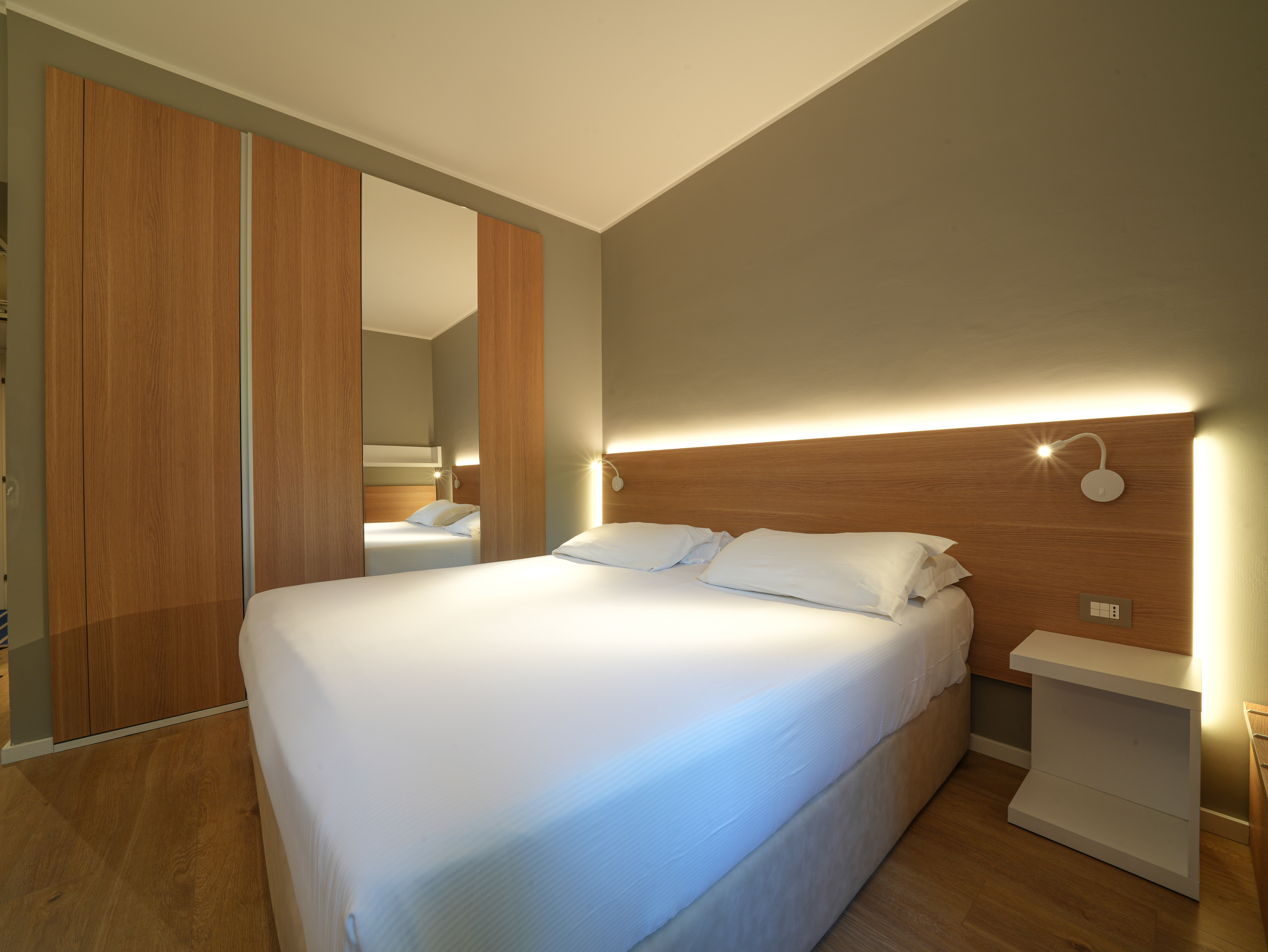 Double or Twin Standard