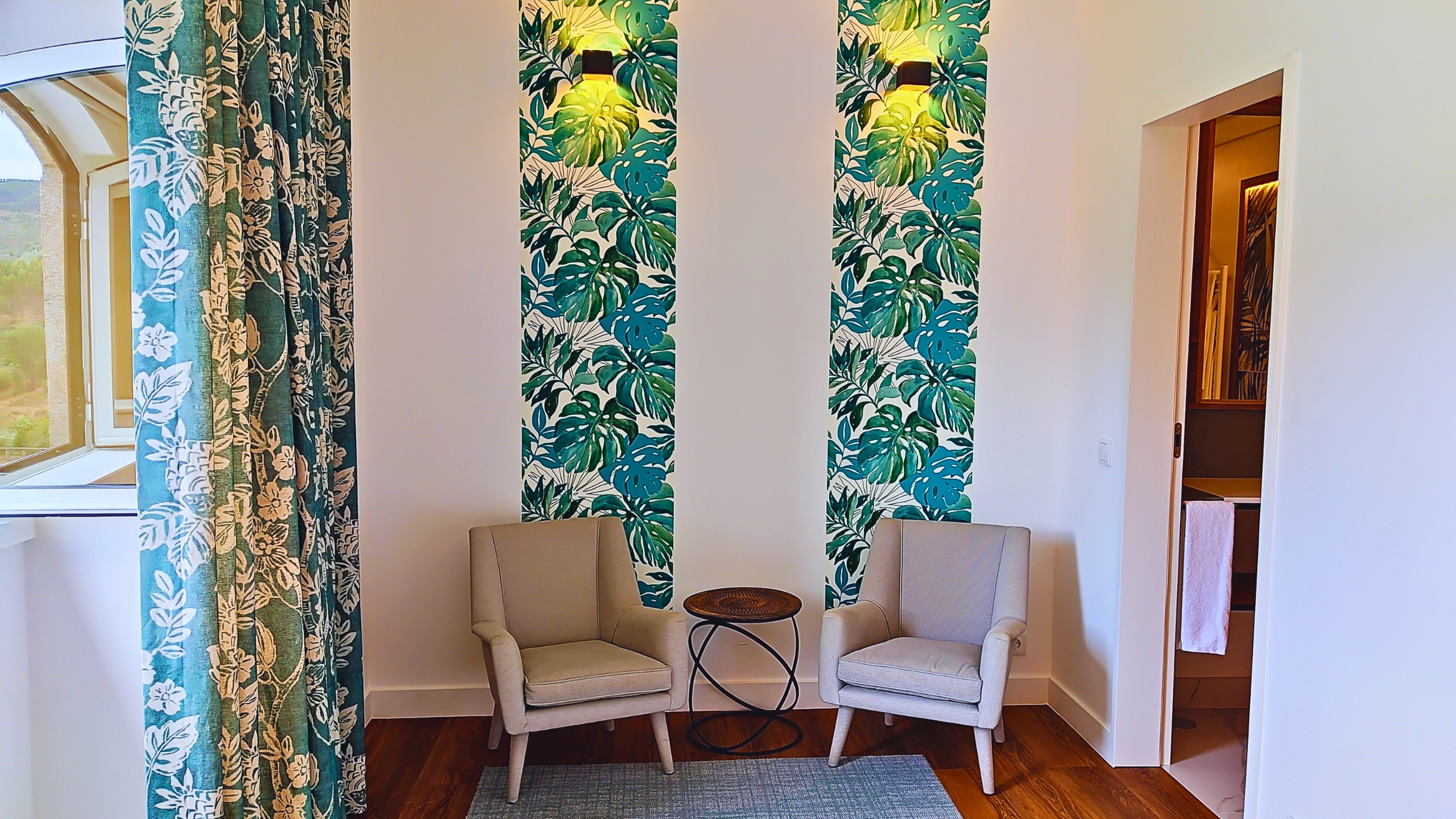 Double or Twin Deluxe