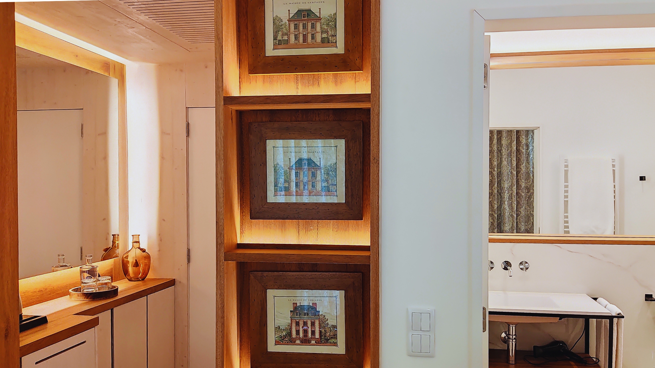 Double or Twin Deluxe