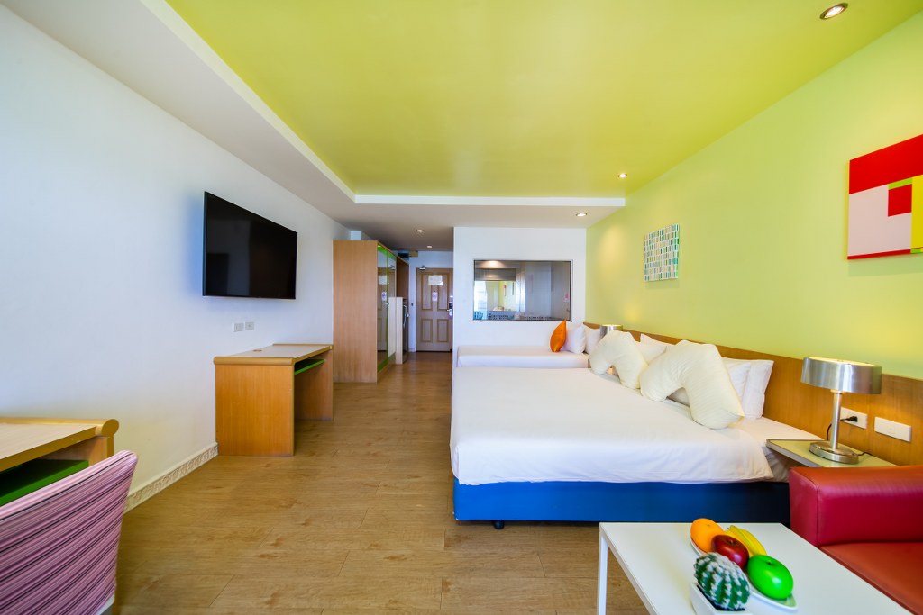 Double or Twin Deluxe Sea View