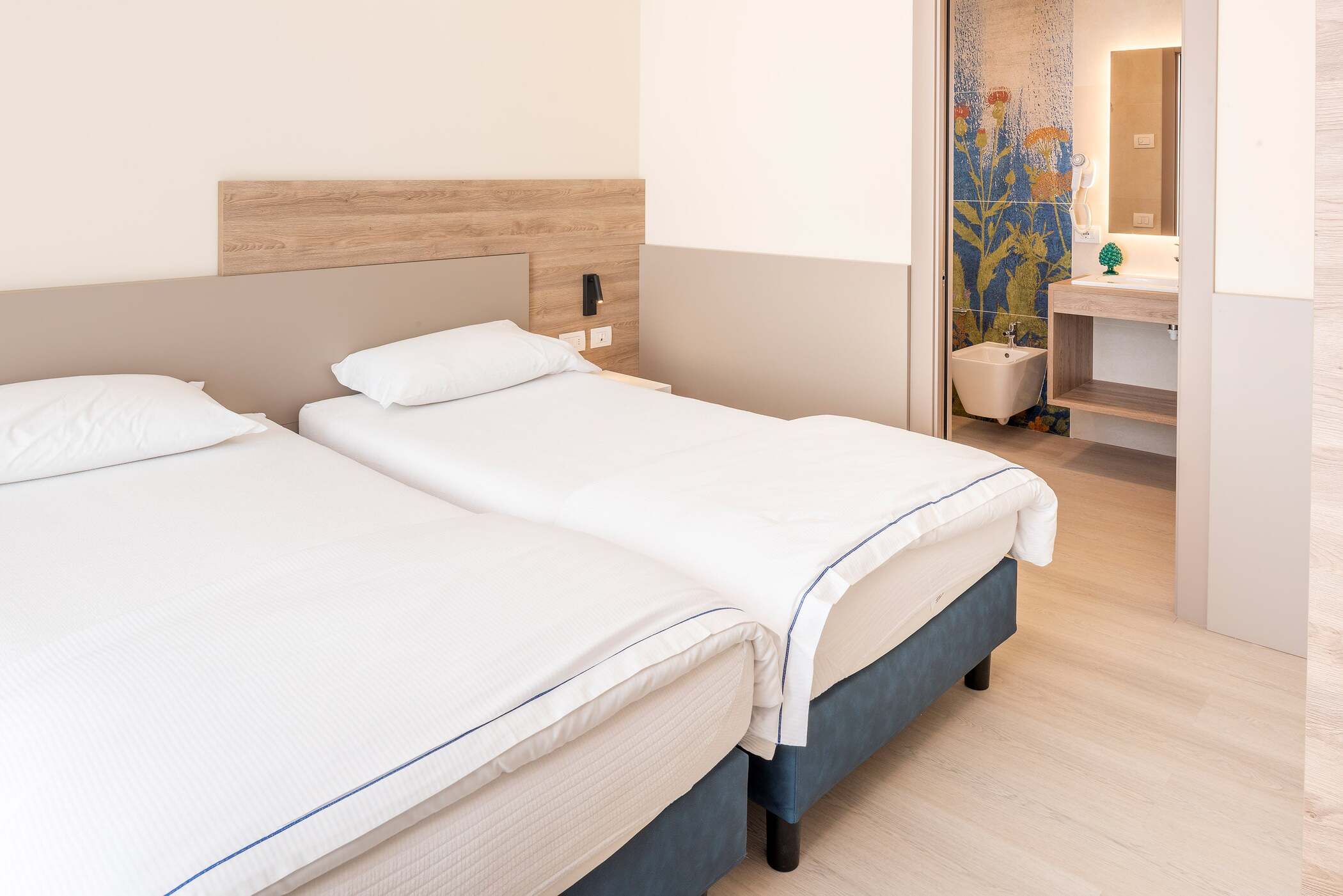 Apartment Two Bedrooms Two Bathrooms