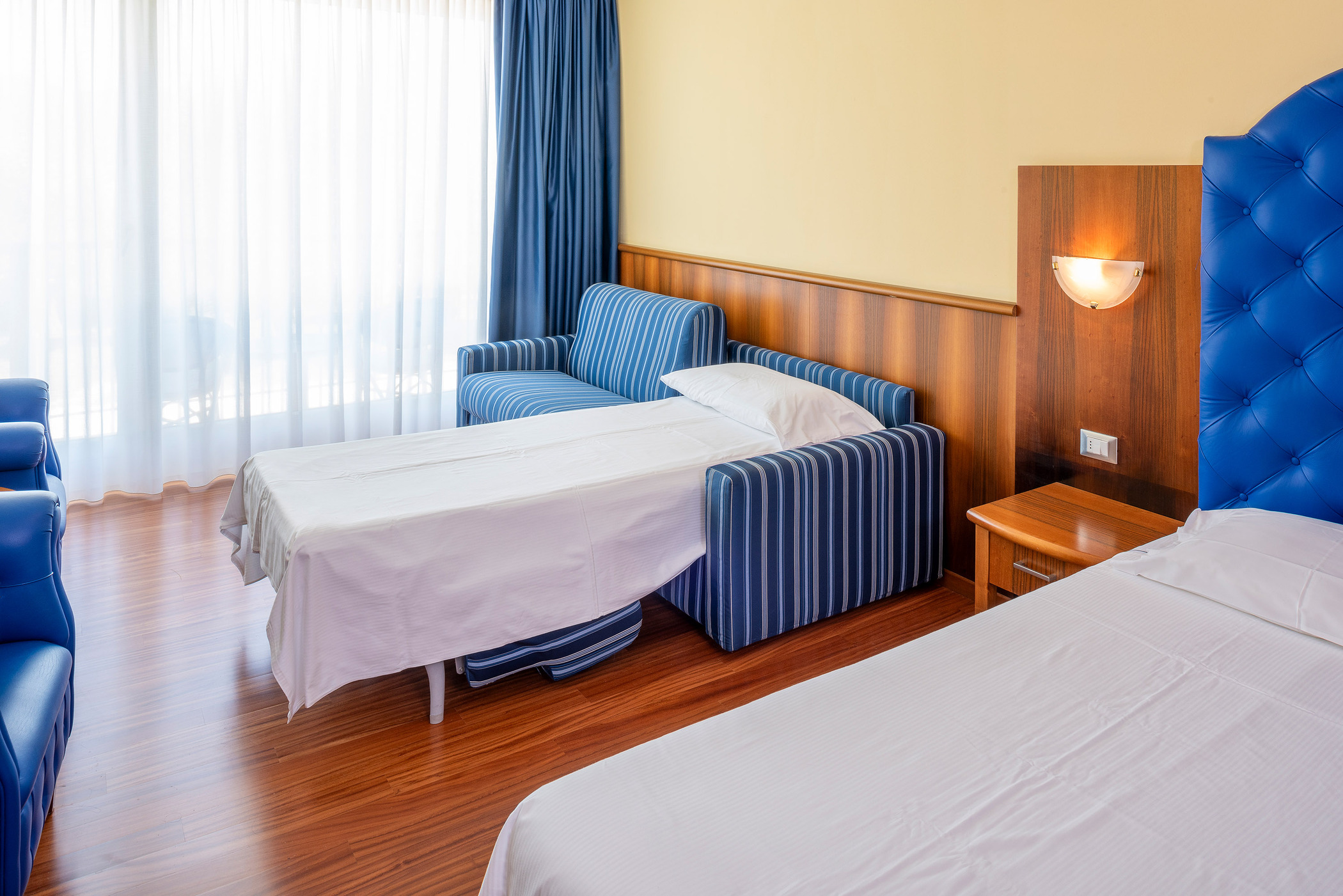 Triple Deluxe Lake View