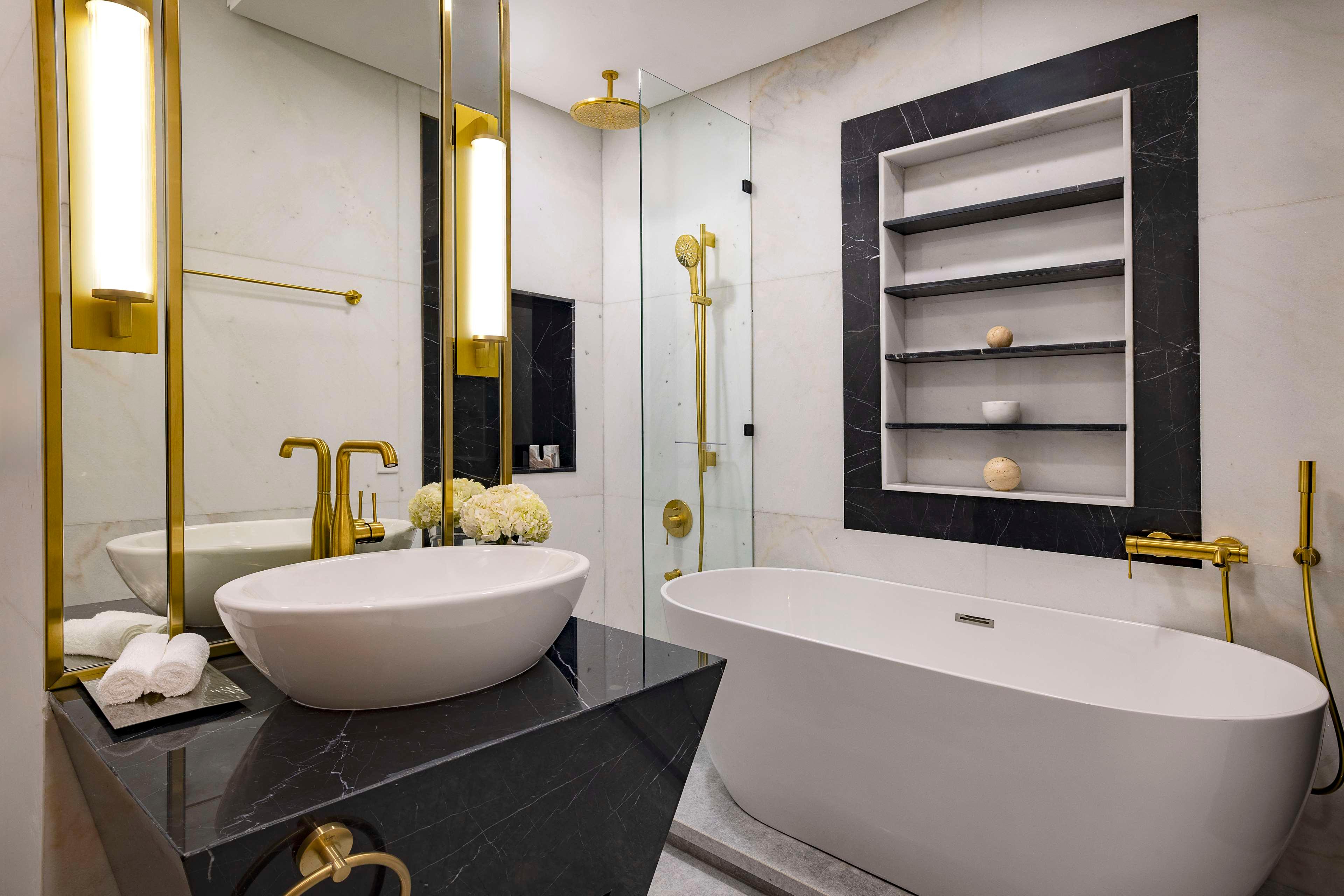 Room Penthouse with Views