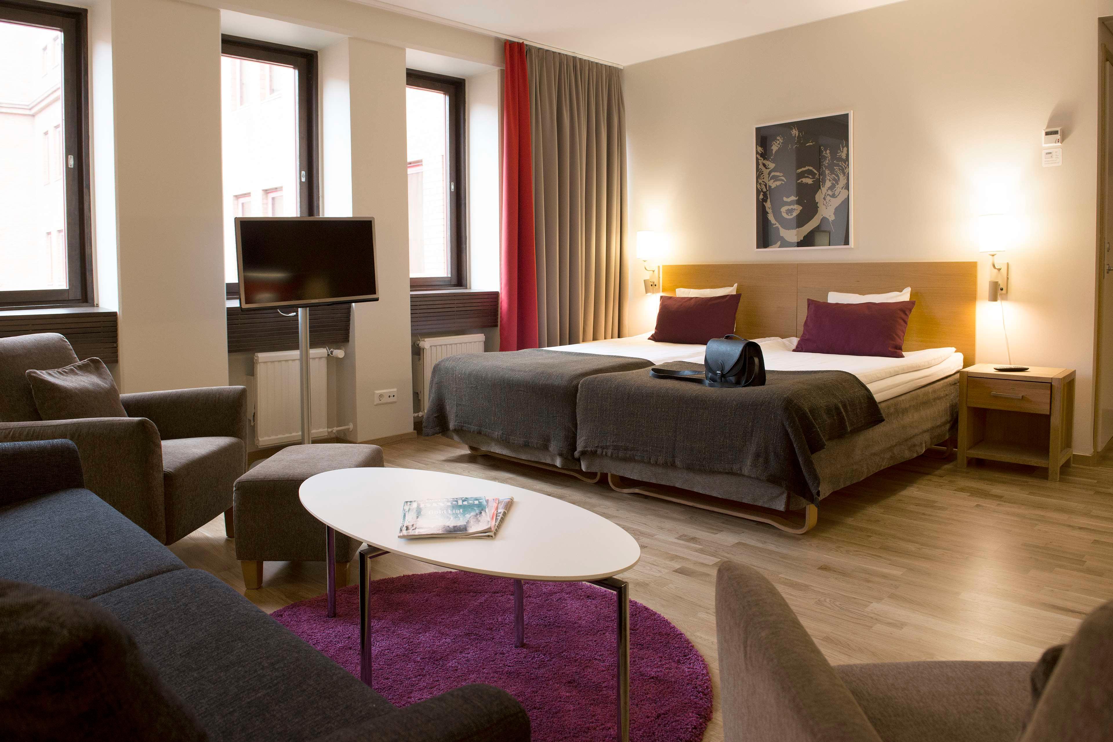 Family Room Superior