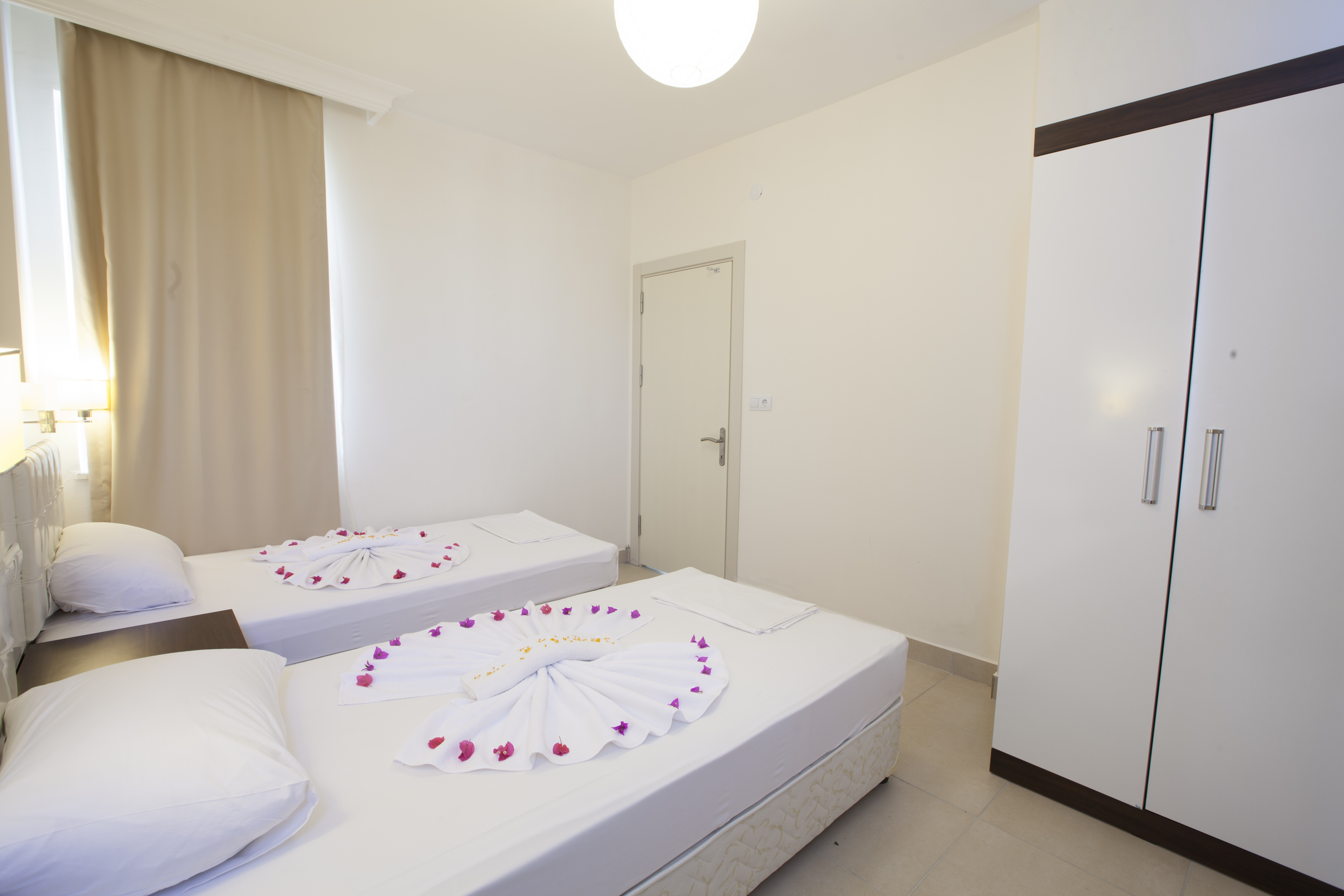 Room Two Double Beds