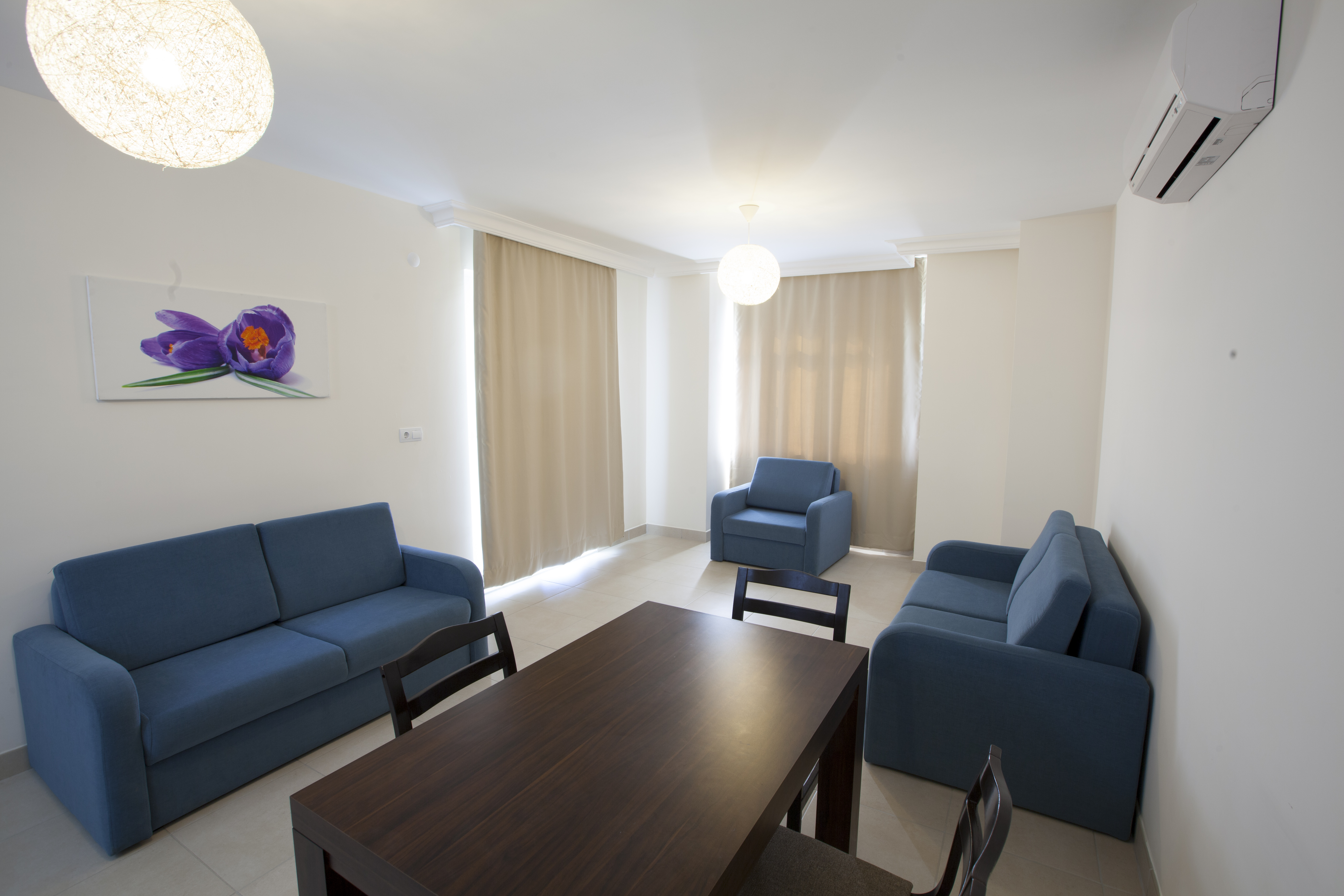 Room Two Double Beds