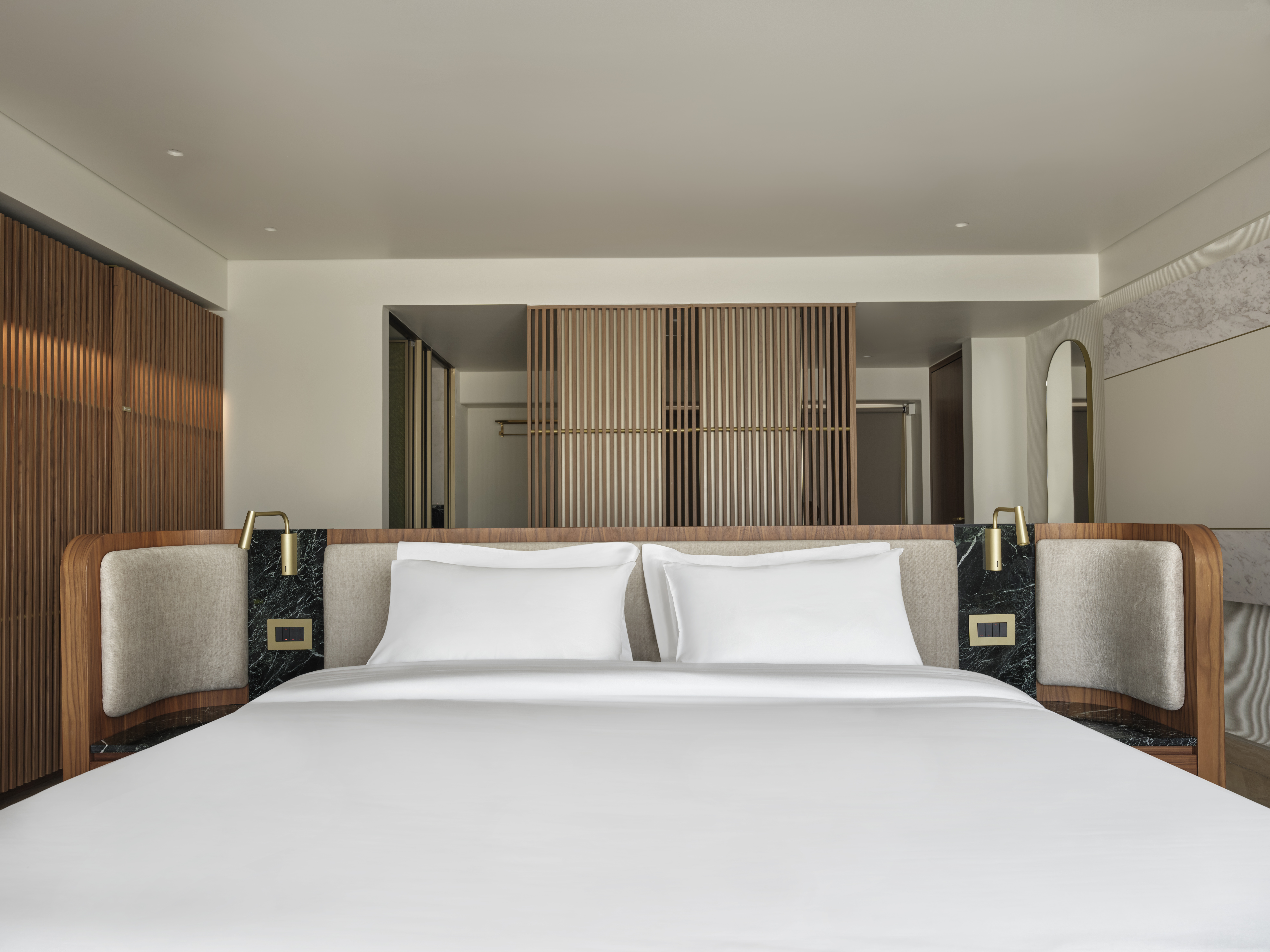 Suite Premier City View