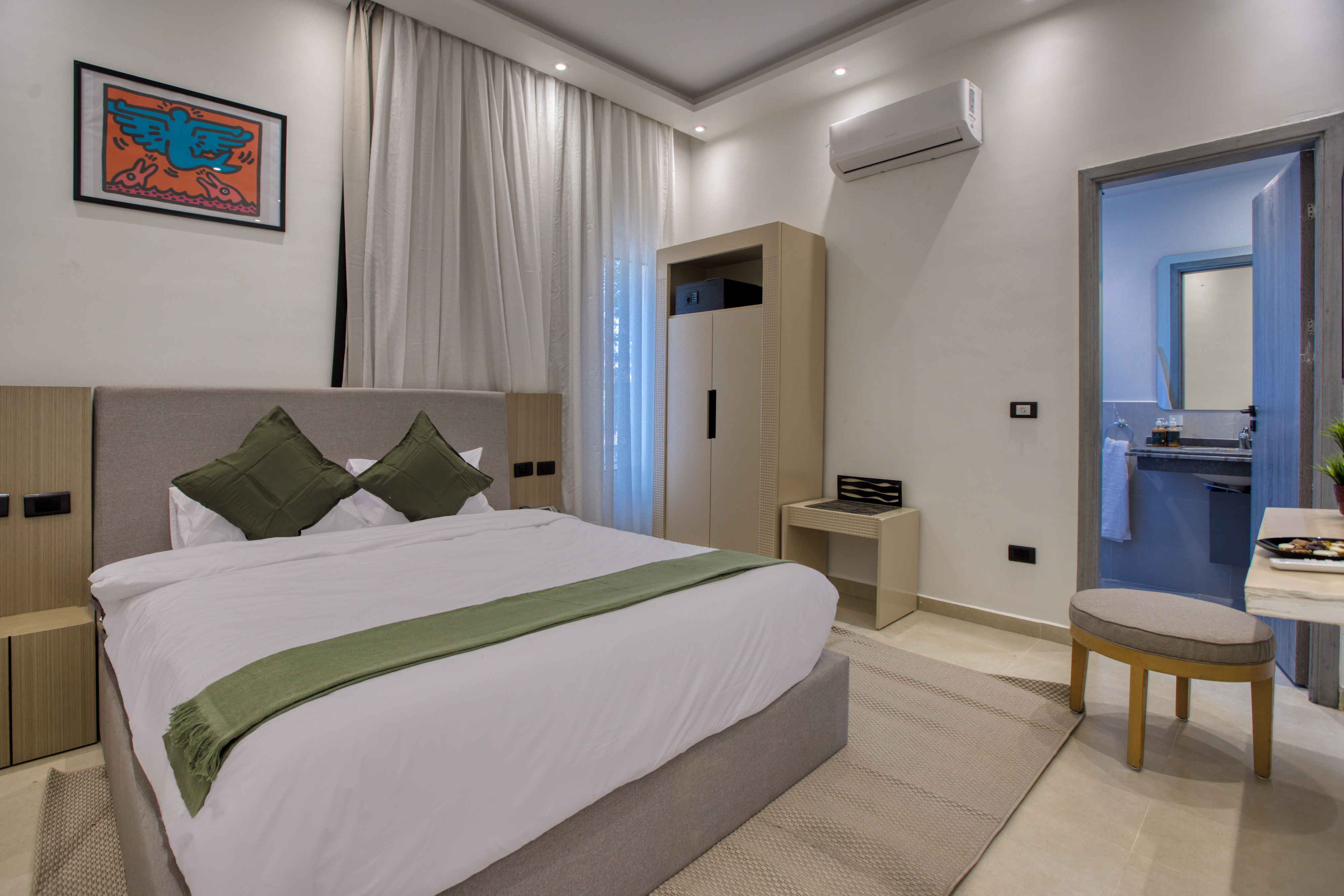 Double King Size Bed