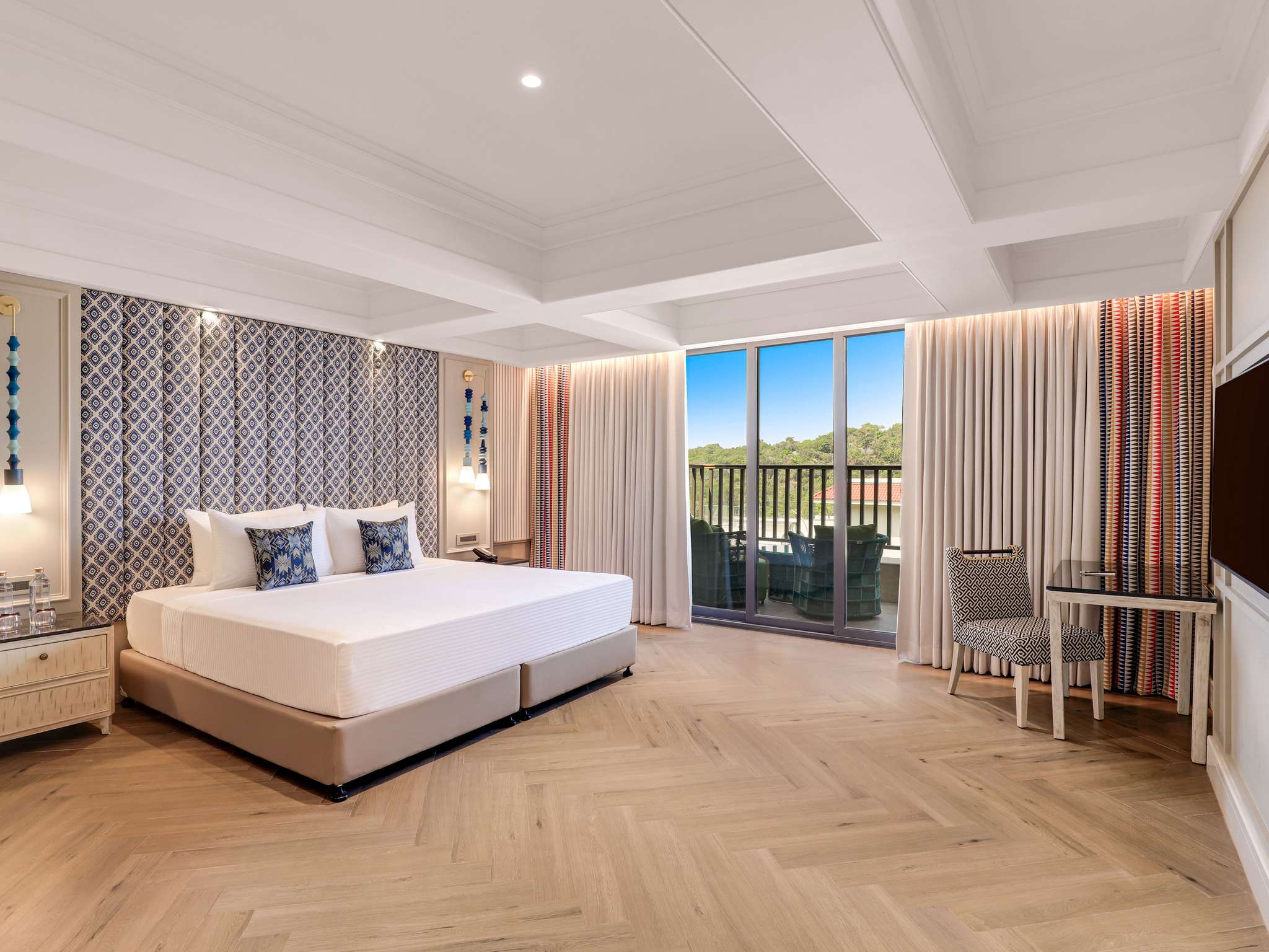 Double Executive King Bed