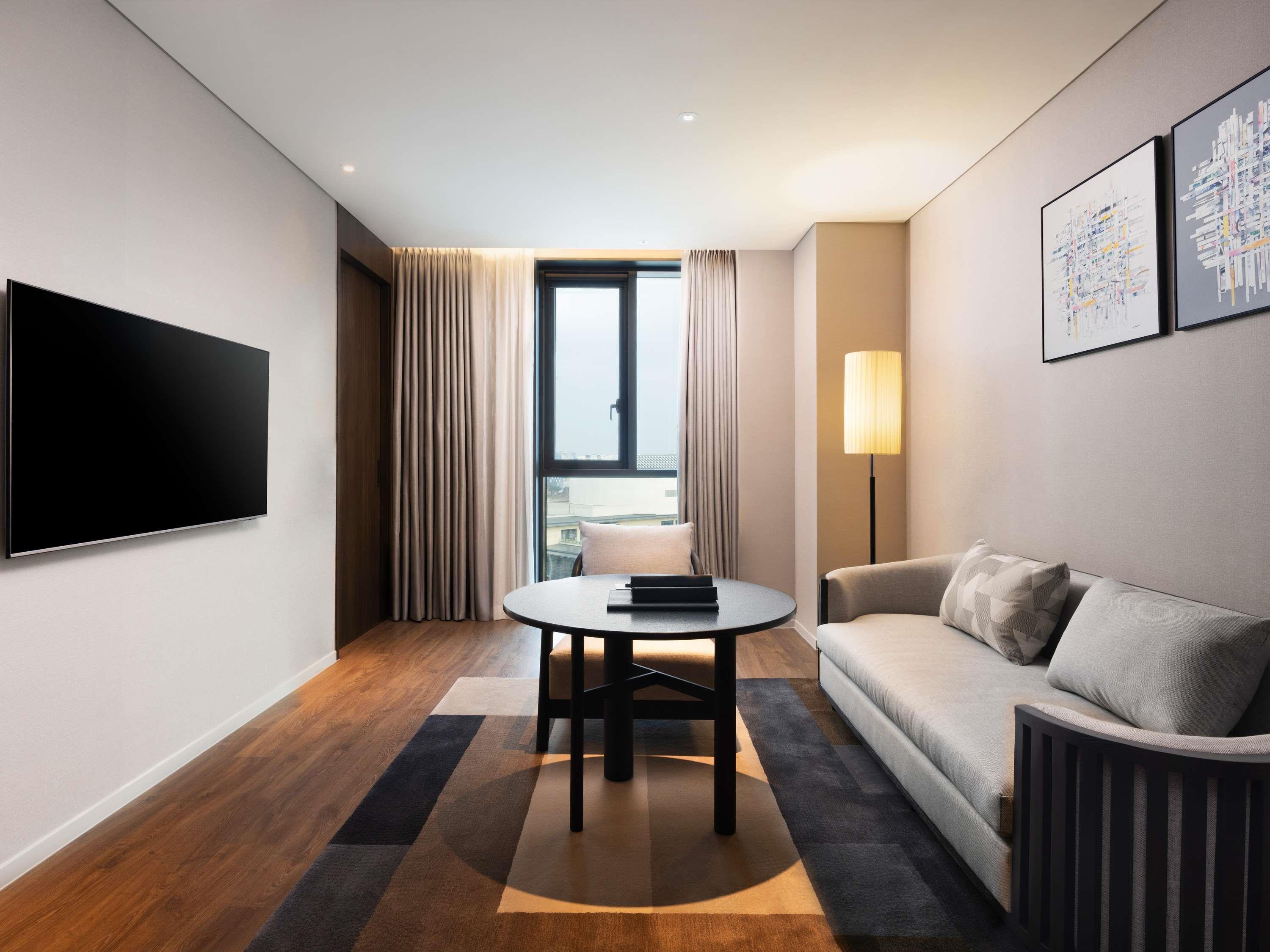 Suite Executive King Bed