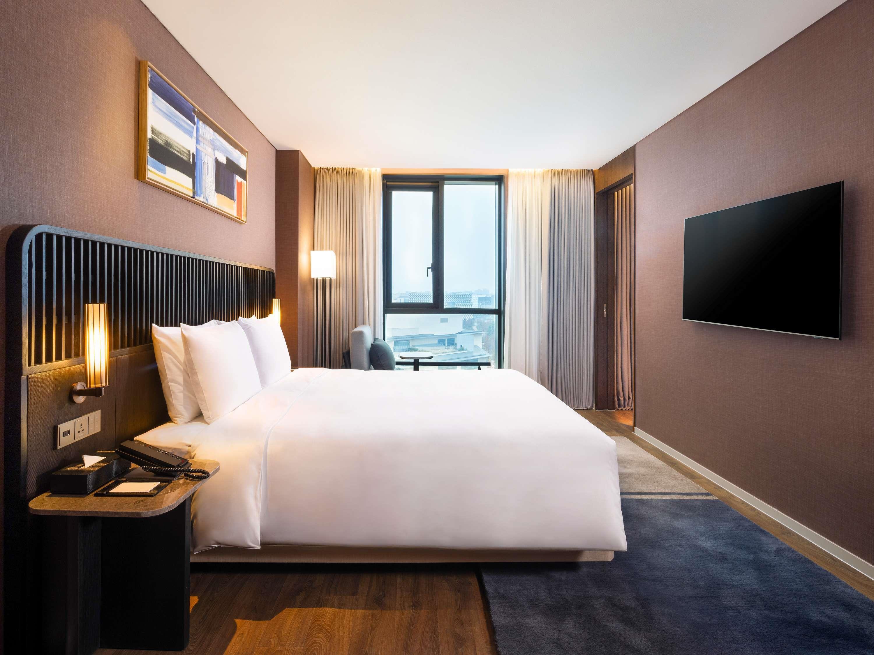 Suite Executive King Bed