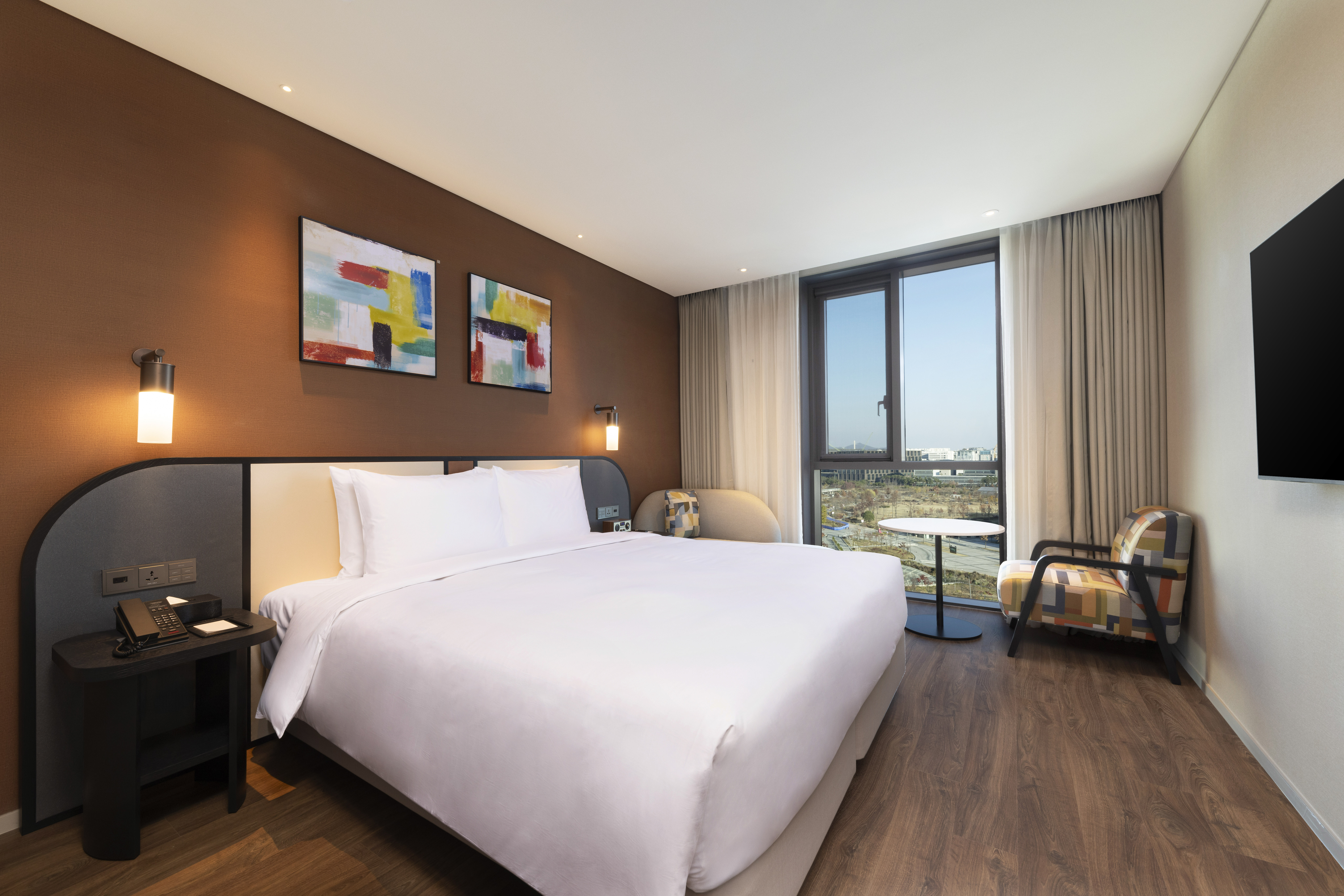 Double Superior King Bed