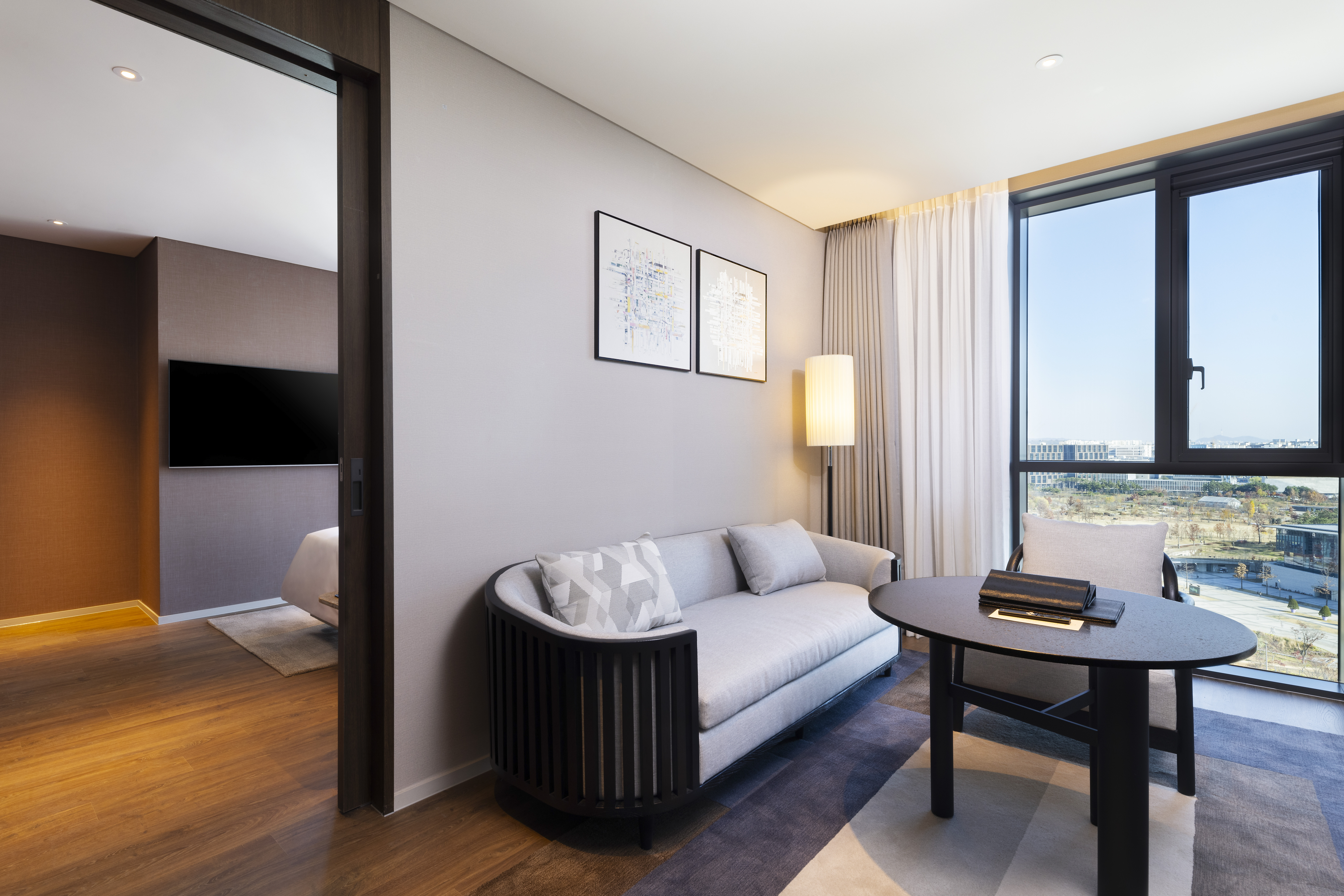 Junior Suite King Size Bed