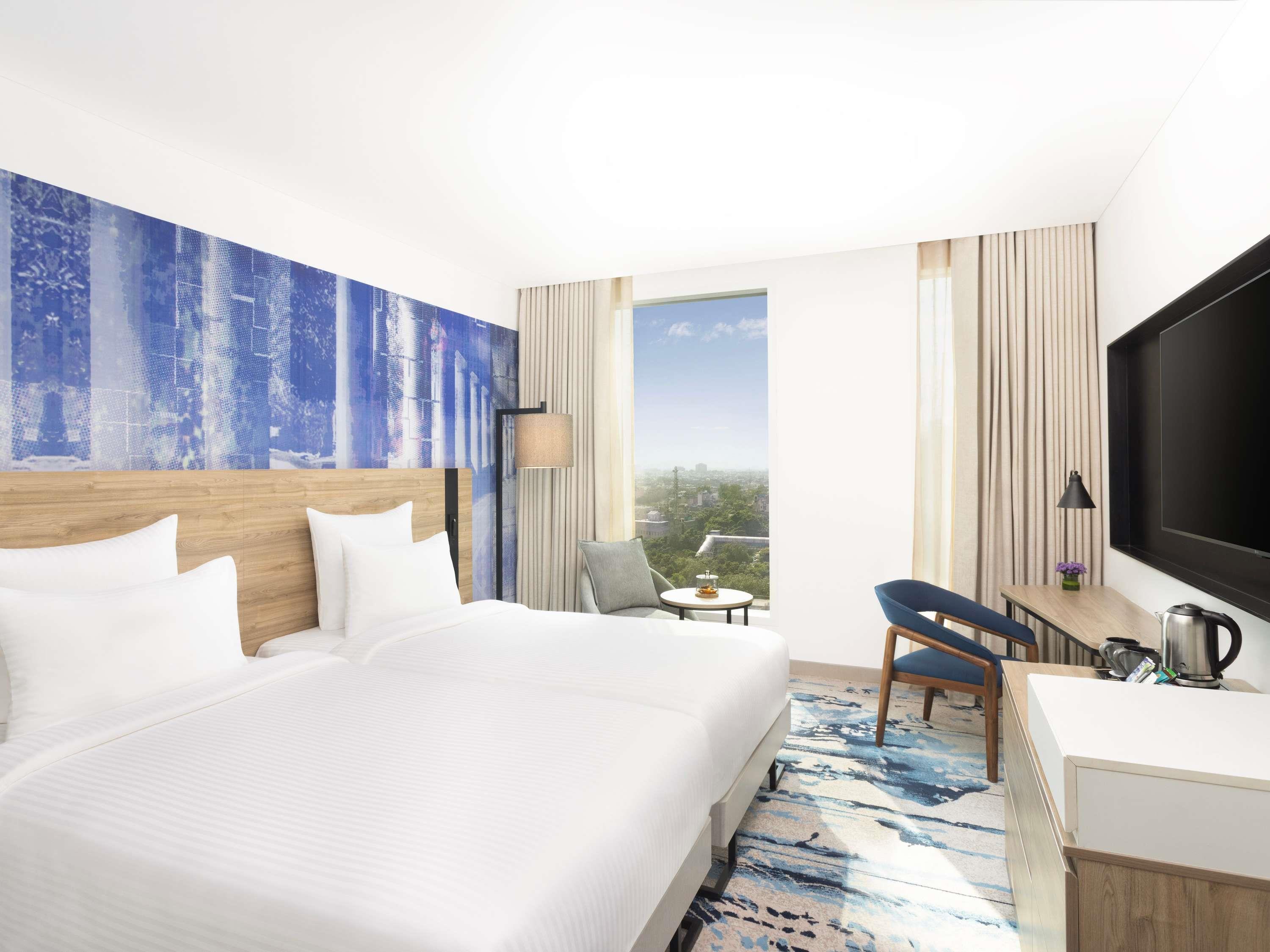 Twin Deluxe Two Queen Beds