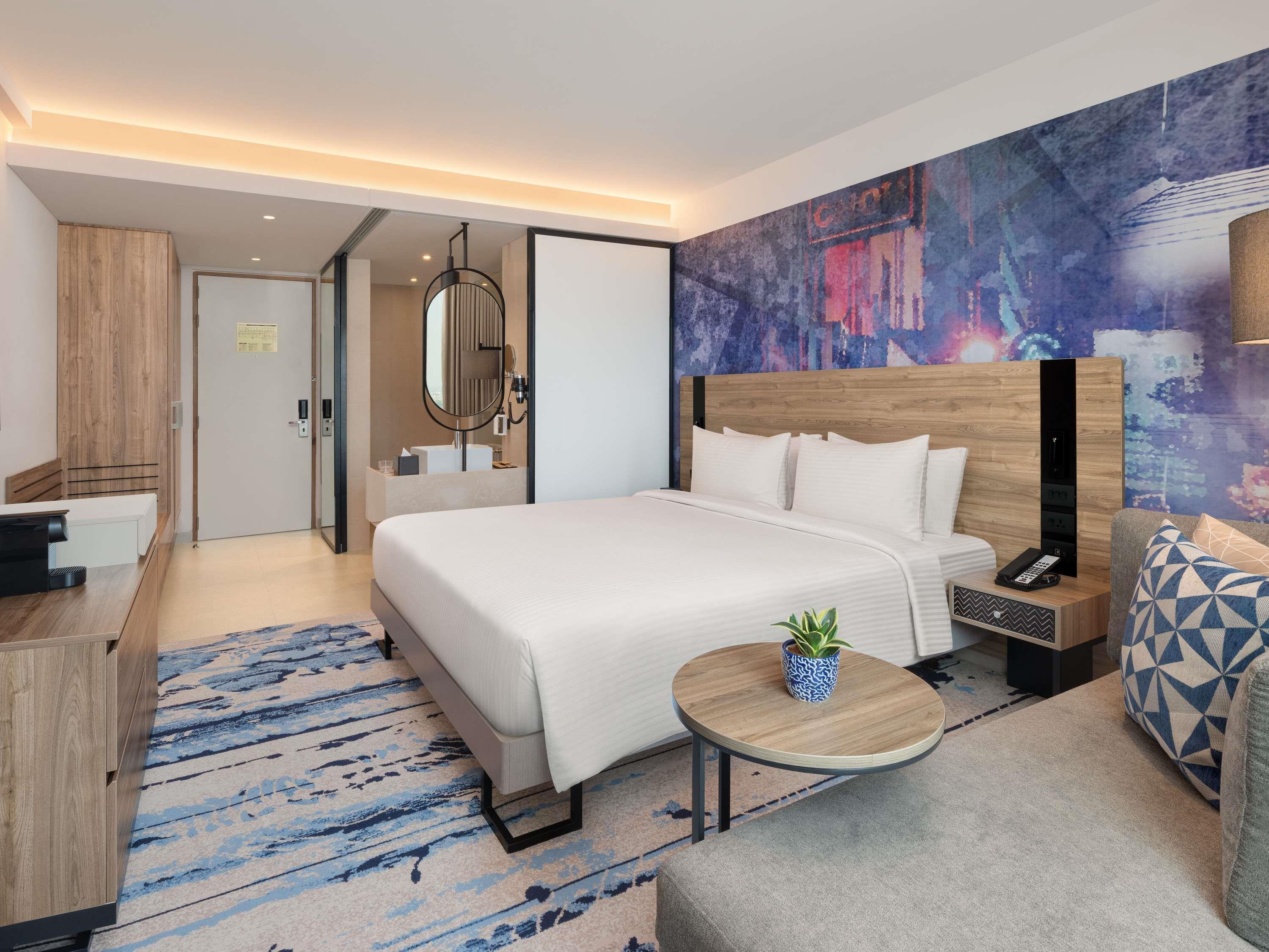 Double Executive King Bed