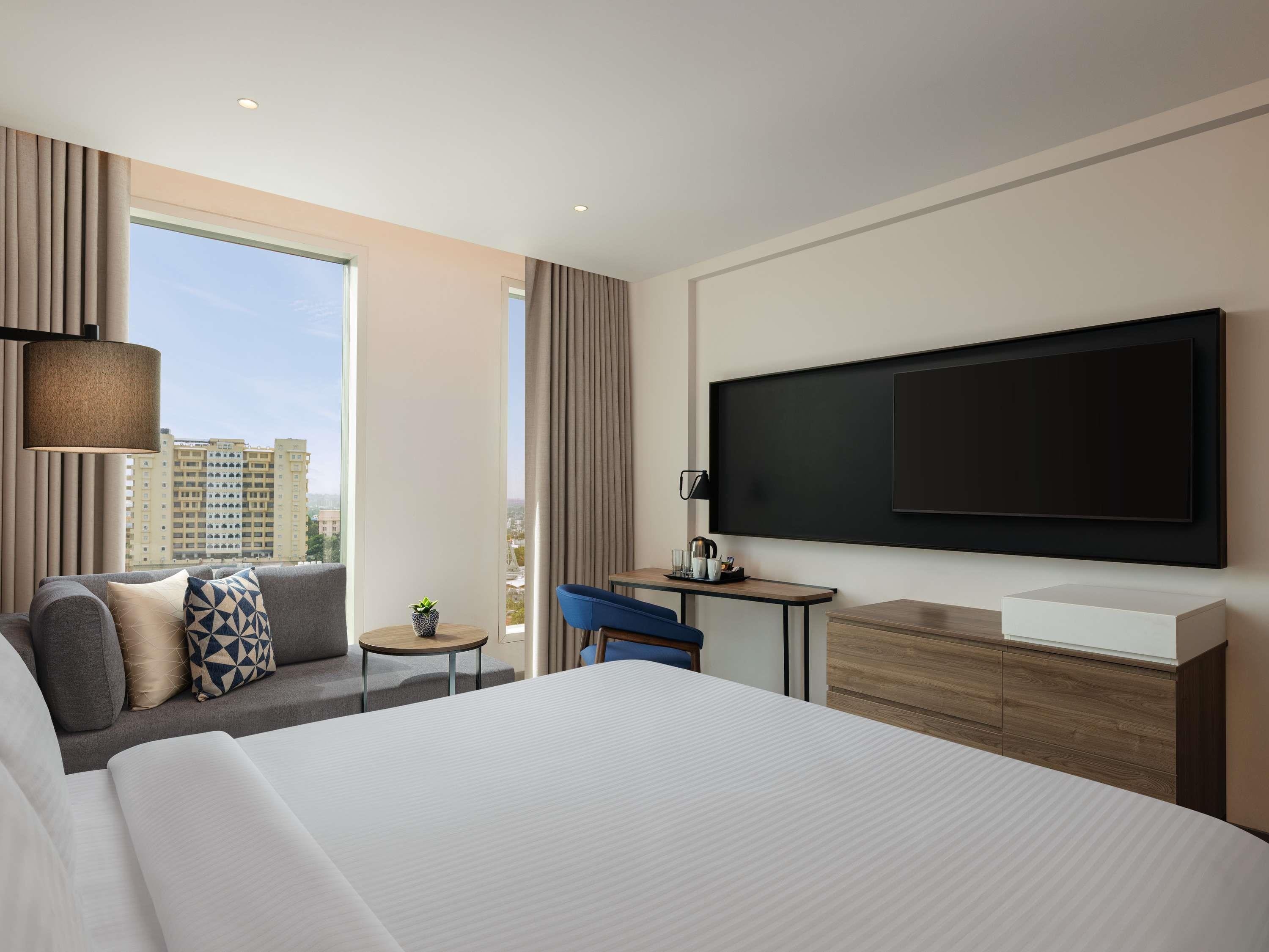 Double Executive King Bed