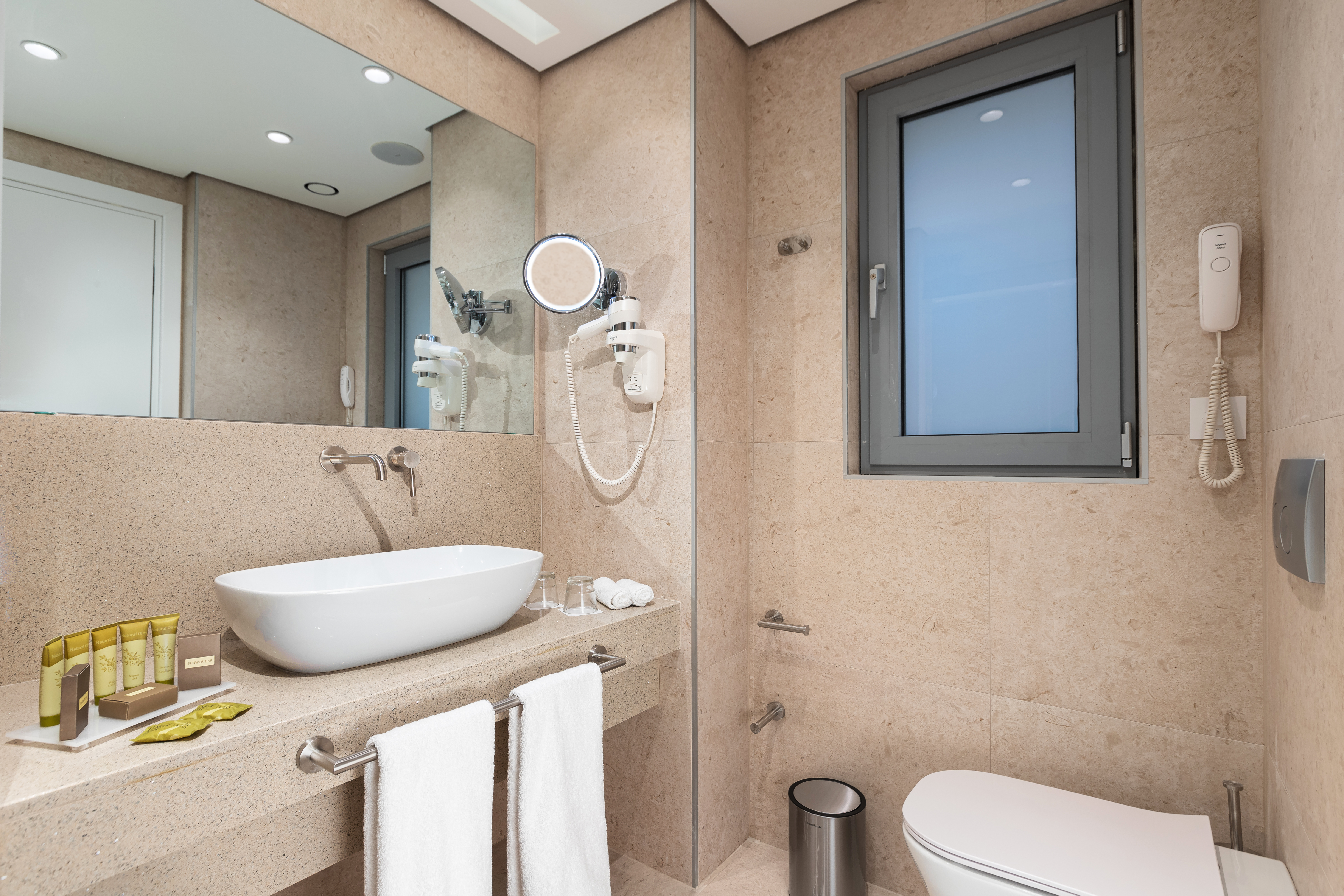 Double or Twin Standard