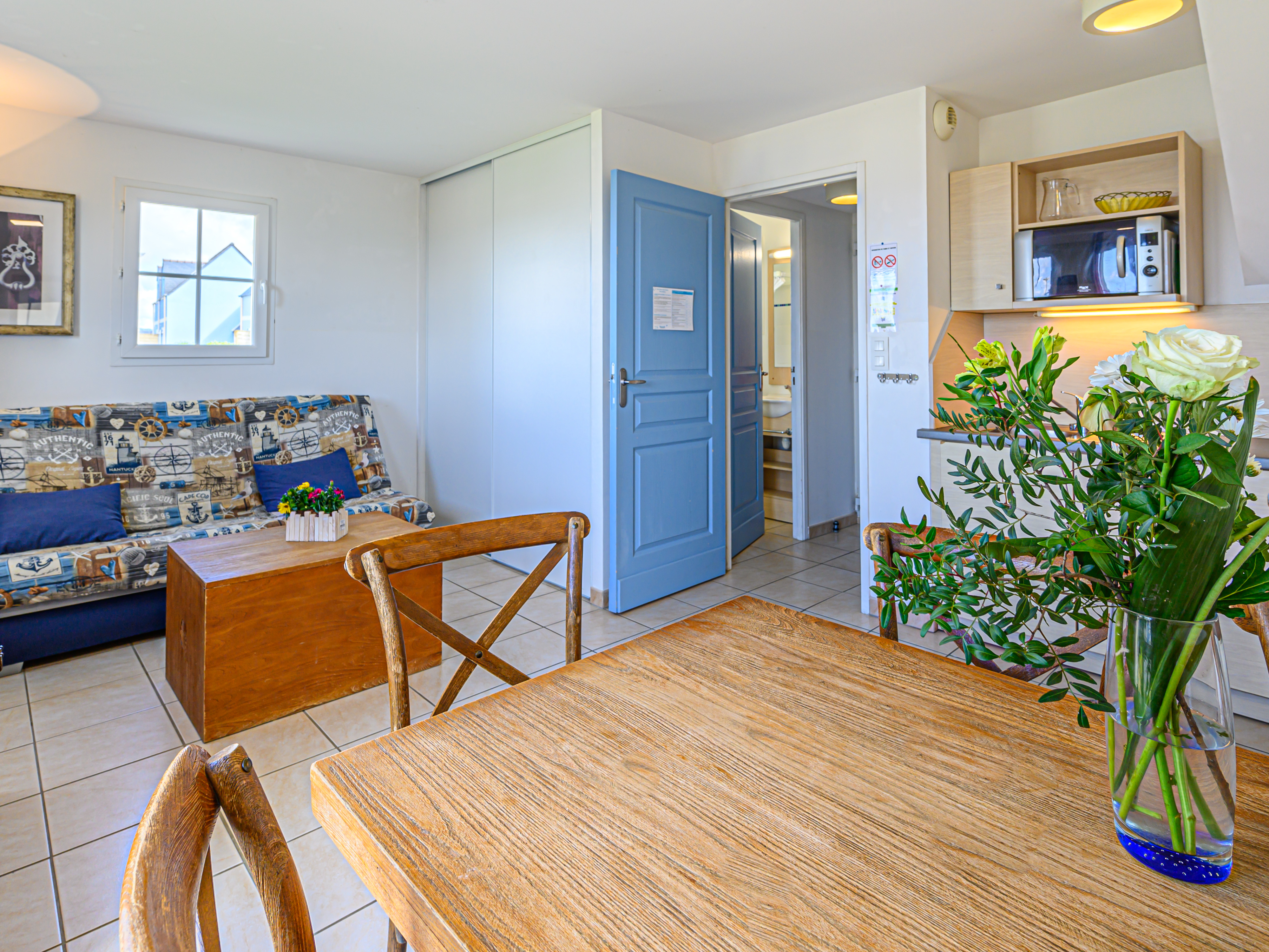 Home Capacity 6 Two Bedrooms