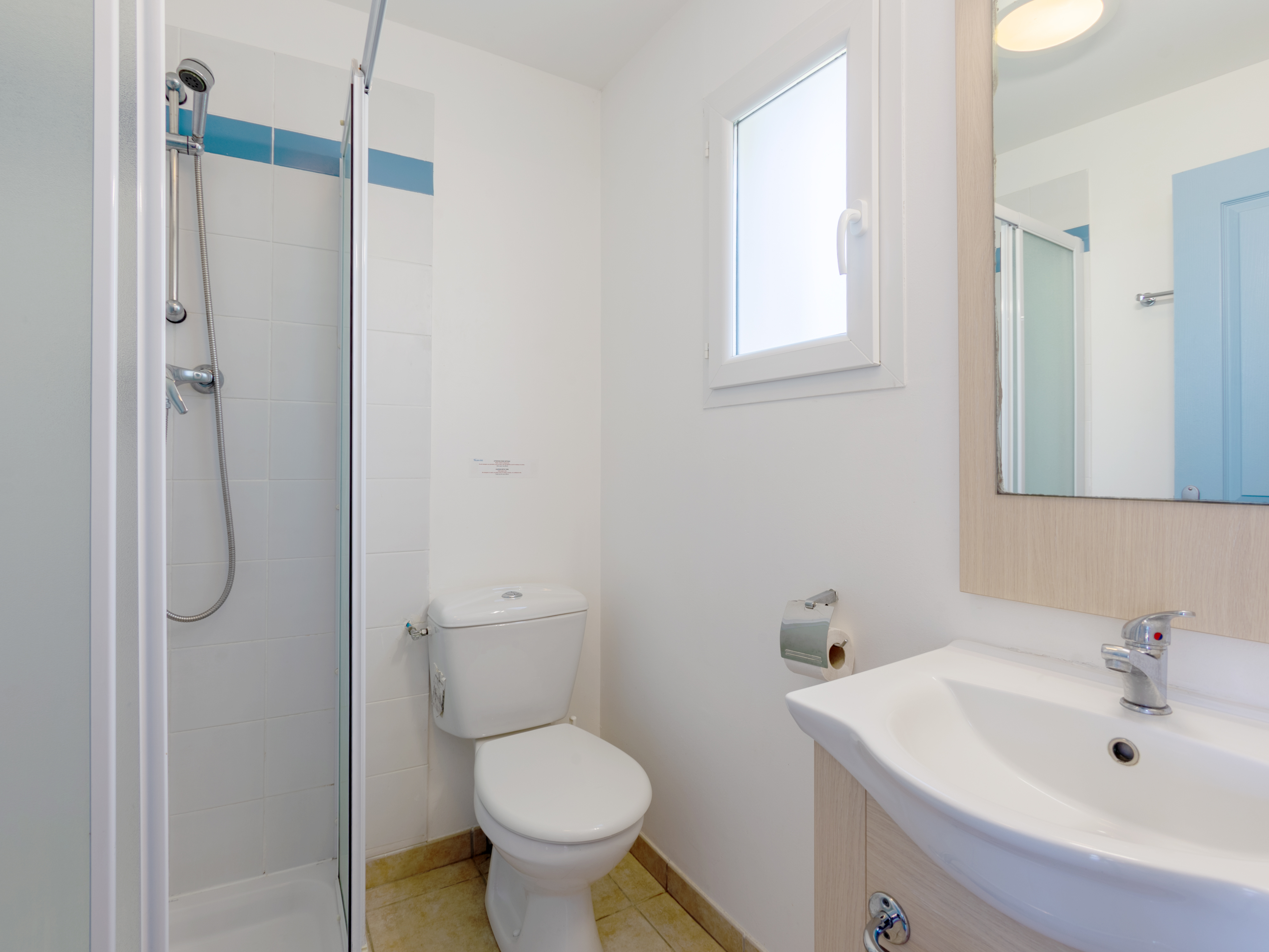 Home Capacity 4 One Bedroom