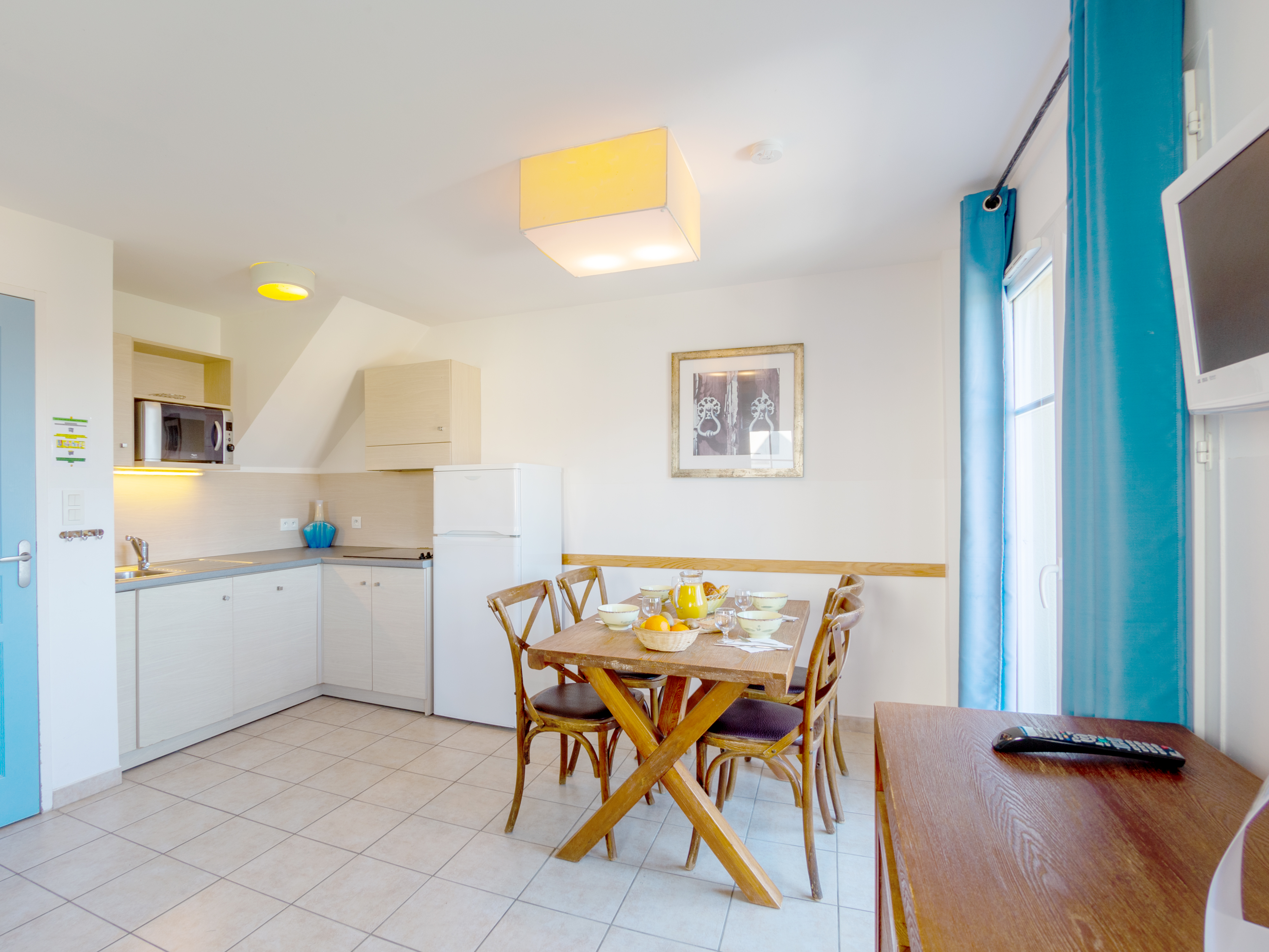 Home Capacity 4 One Bedroom