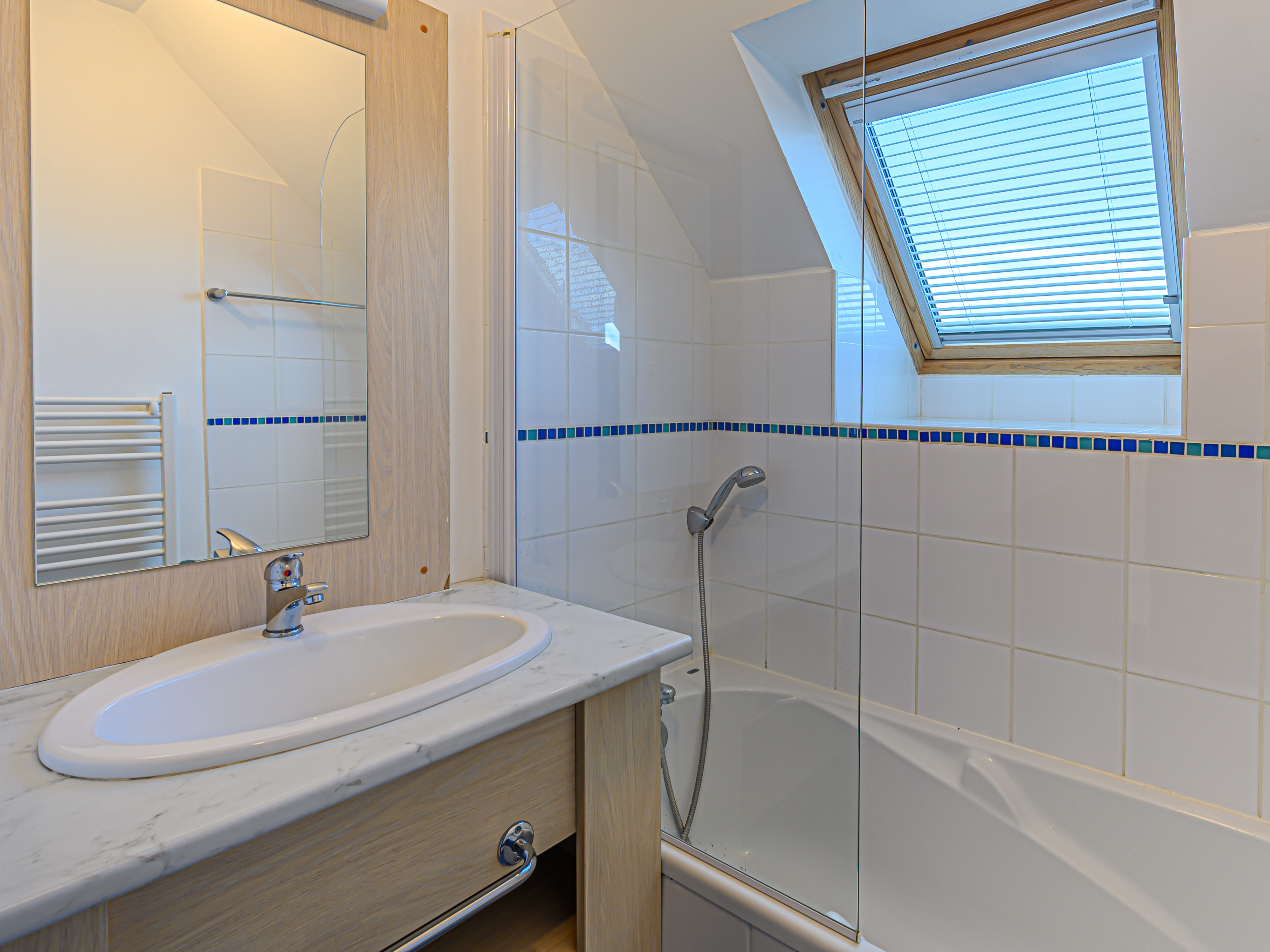 Home Capacity 6 Two Bedrooms