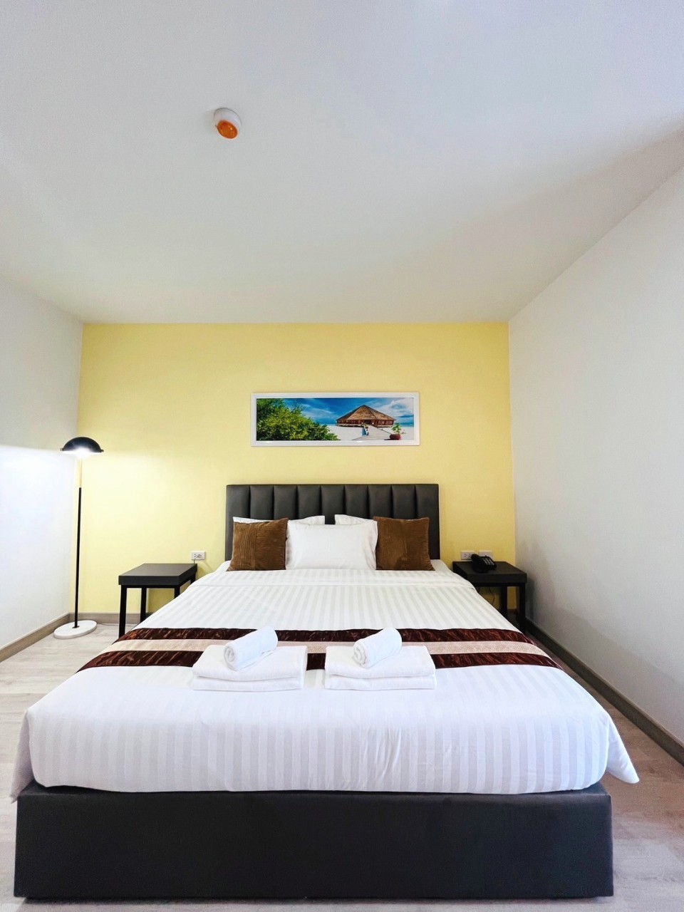 Double or Twin Deluxe