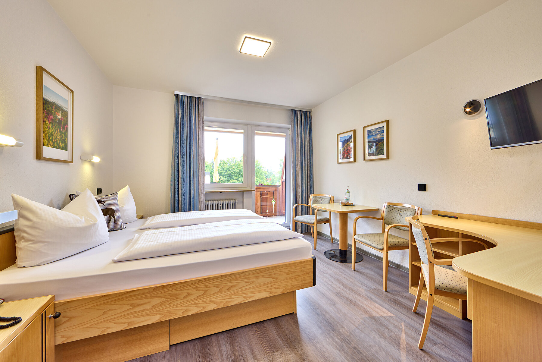 Double King Size Bed