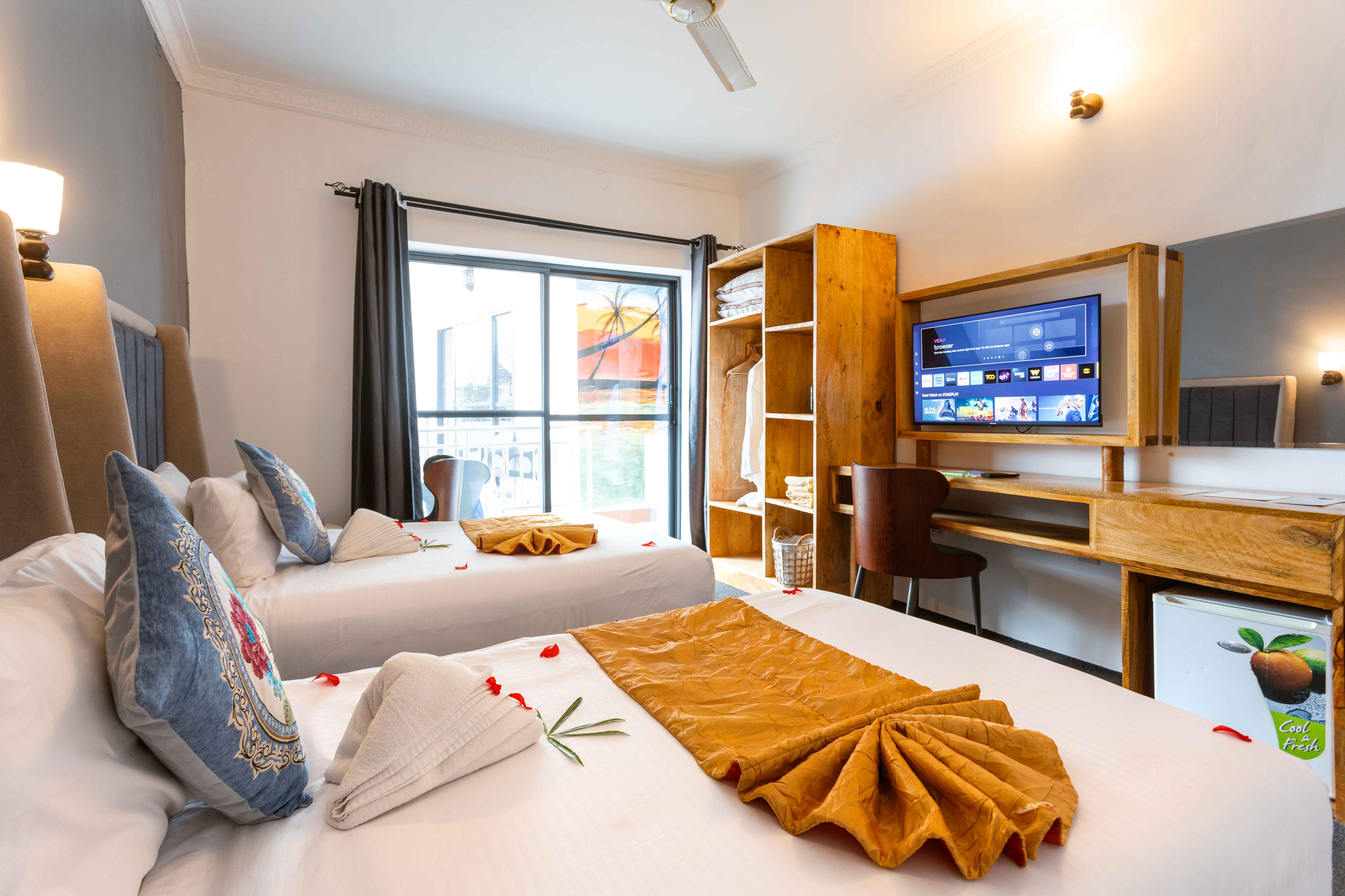 Twin Luxury One Bedroom