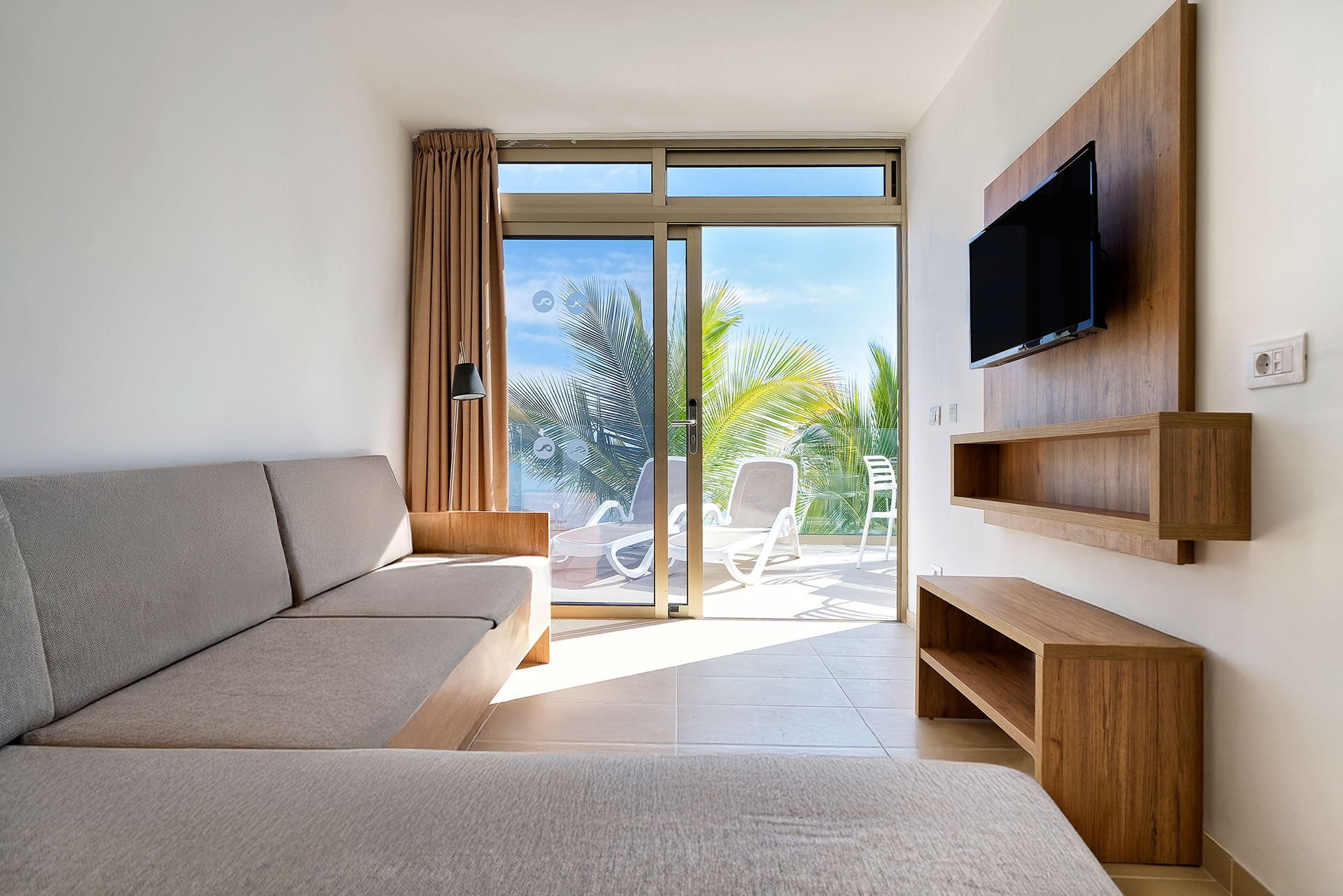 Apartment with Balcony