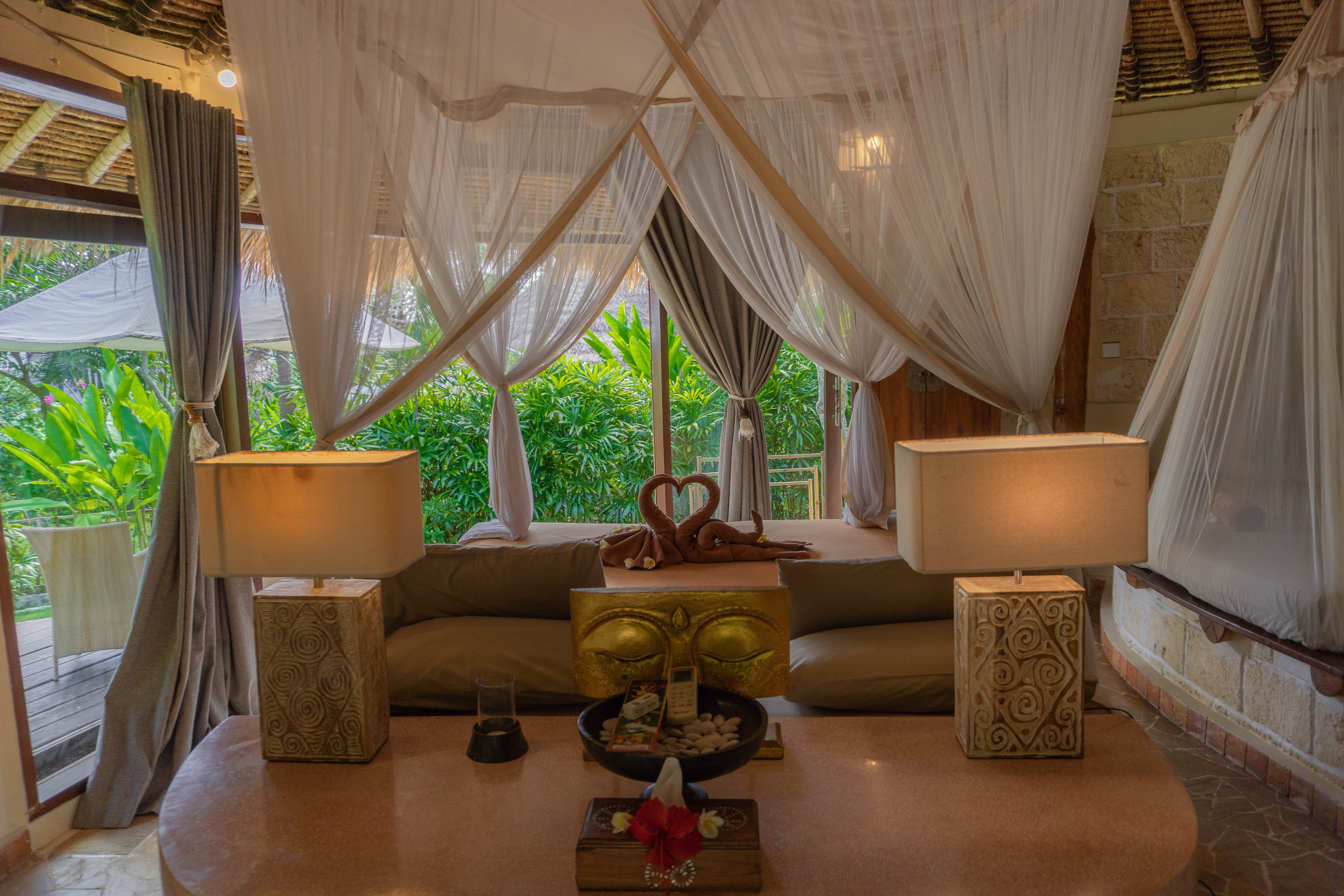 Double Deluxe King Bed